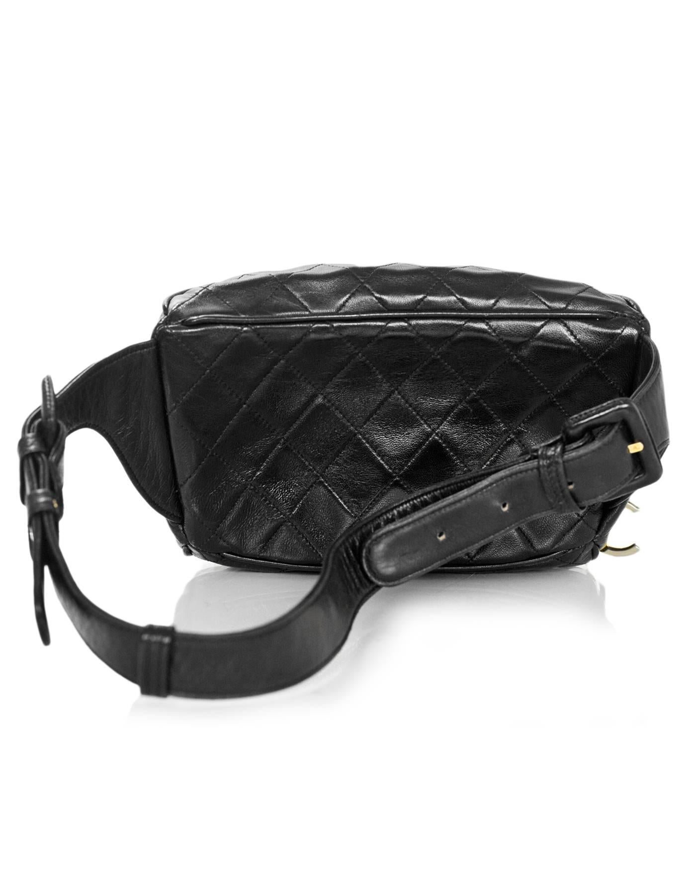 Chanel Vintage Black Quilted Leather Belt/Waist Bag w/ CC In Good Condition In New York, NY
