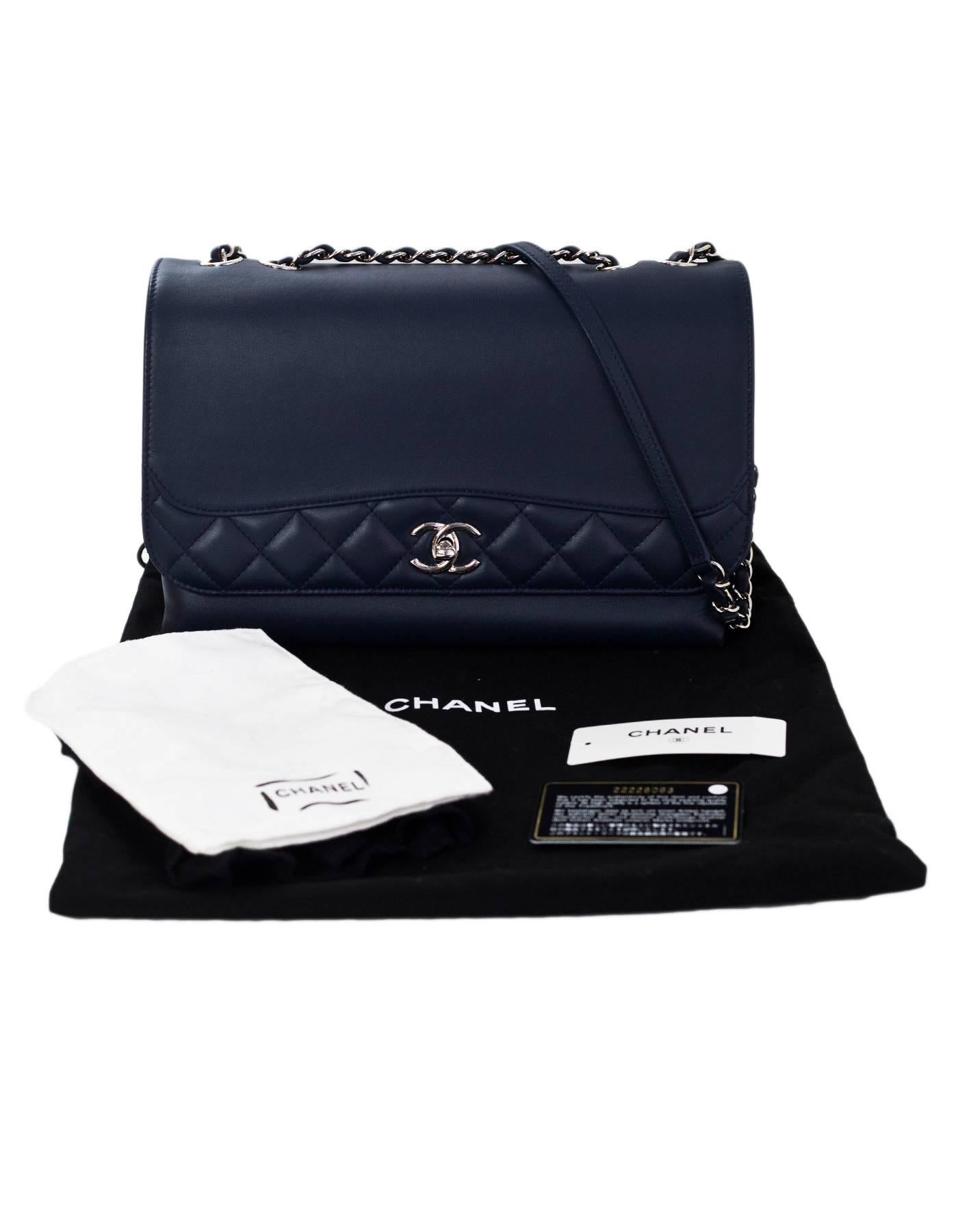 Chanel 2016 Blue Smooth & Quilted Leather Shoulder Bag 4
