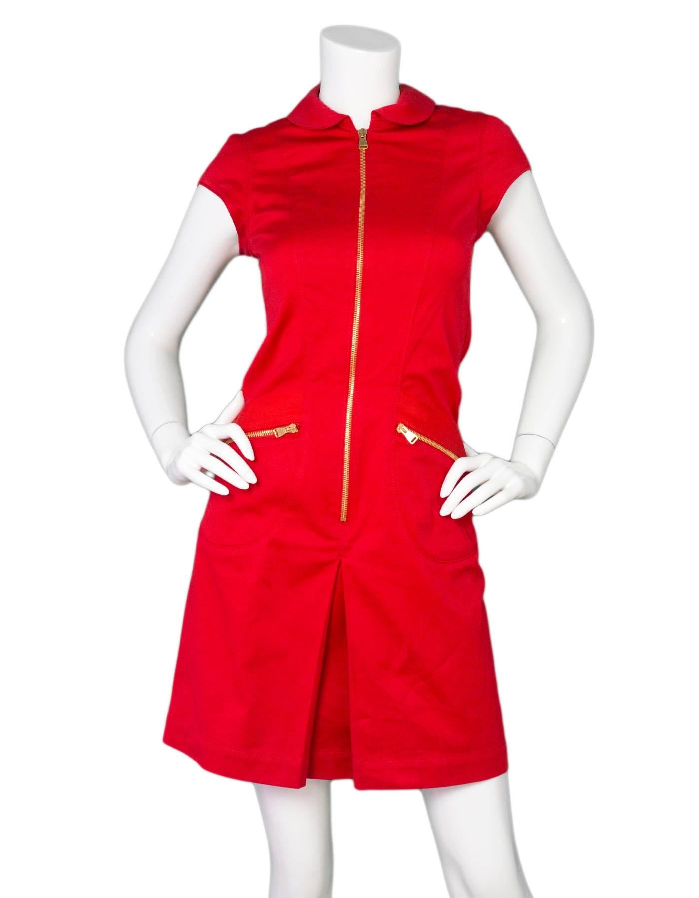 Louis Vuitton Red Cap Sleeve Zipper Dress Sz IT36

Made In: Italy
Color: Red
Composition: 98% cotton, 2% elastane
Lining: Purple and black, 61% acetate, 39% rayon
Closure/Opening: Front zip closure
Exterior Pockets: Side zip pockets
Interior