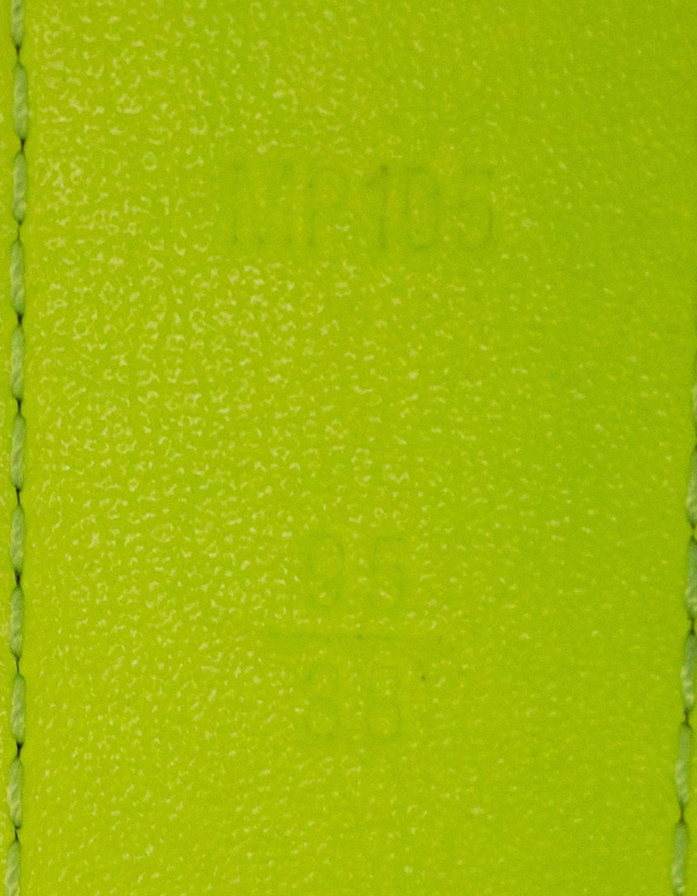 Louis Vuitton Neon Yellow Embossed Damier Infini Belt Sz 95 In Good Condition In New York, NY