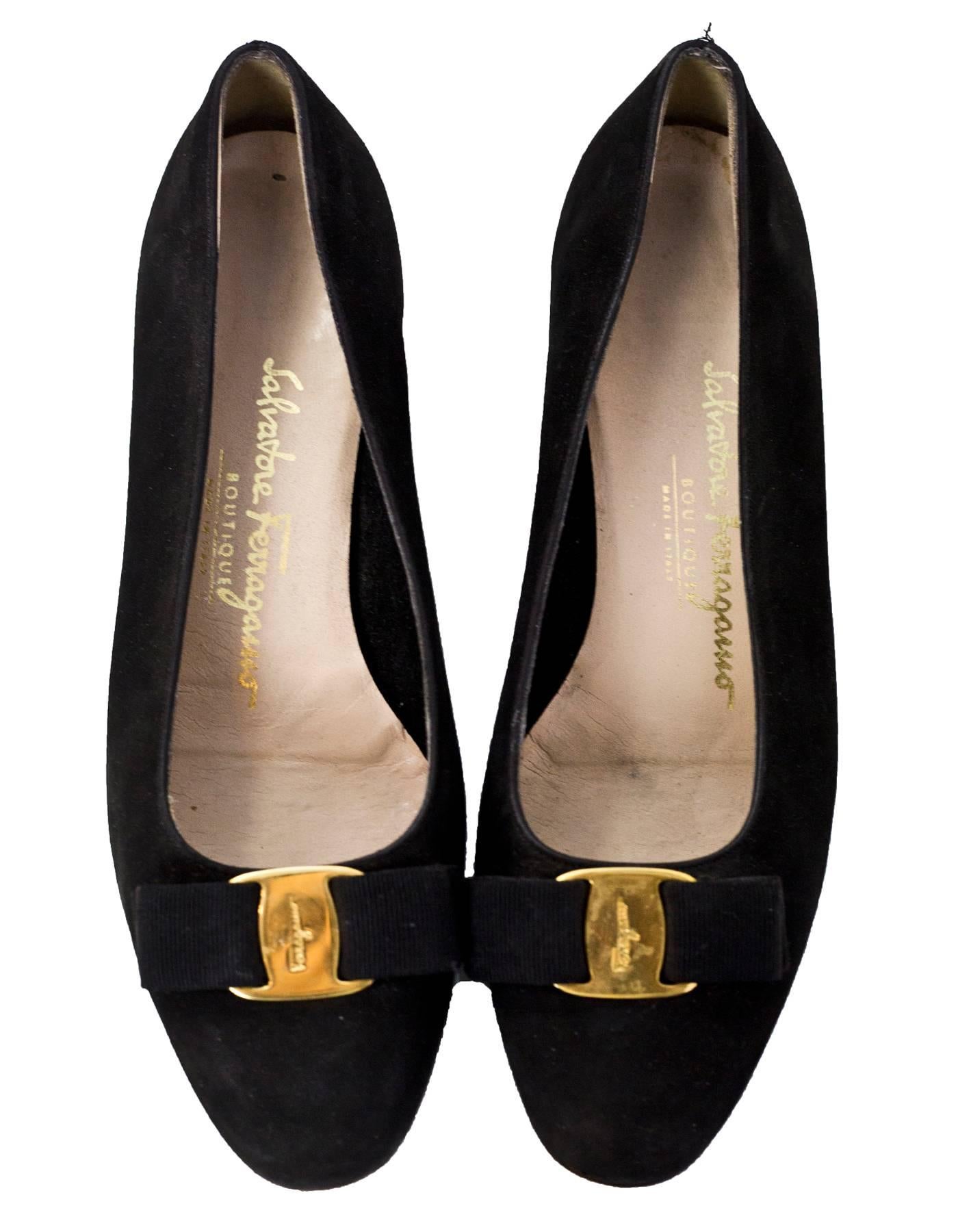 Salvatore Ferragamo Black Varina Bow Shoes Size 37.5 In Good Condition In New York, NY