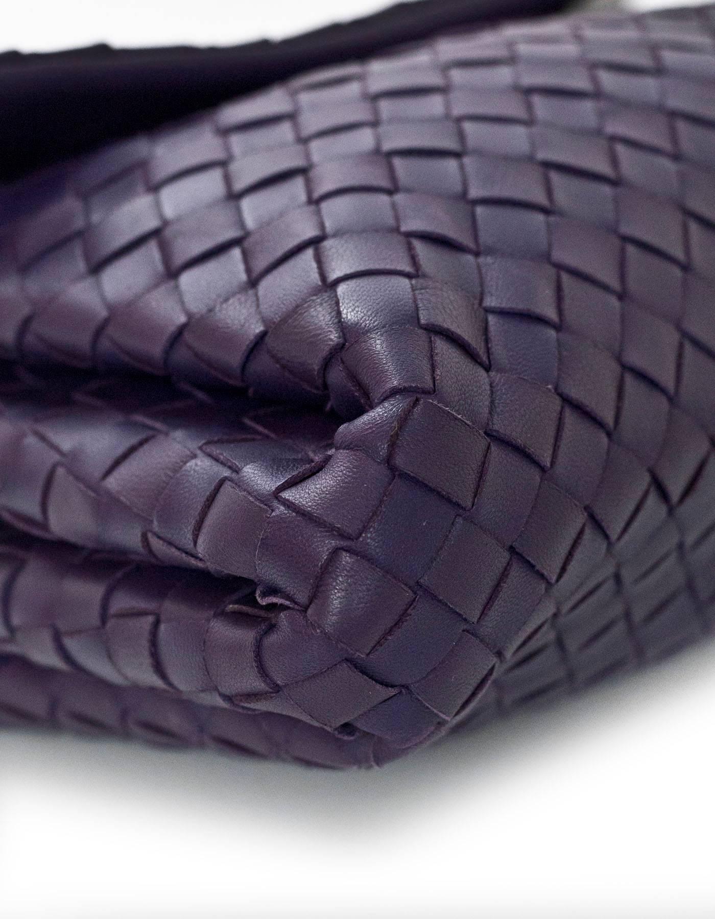Women's Bottega Veneta Purple Intrecciato Leather Clutch/Pouch Bag