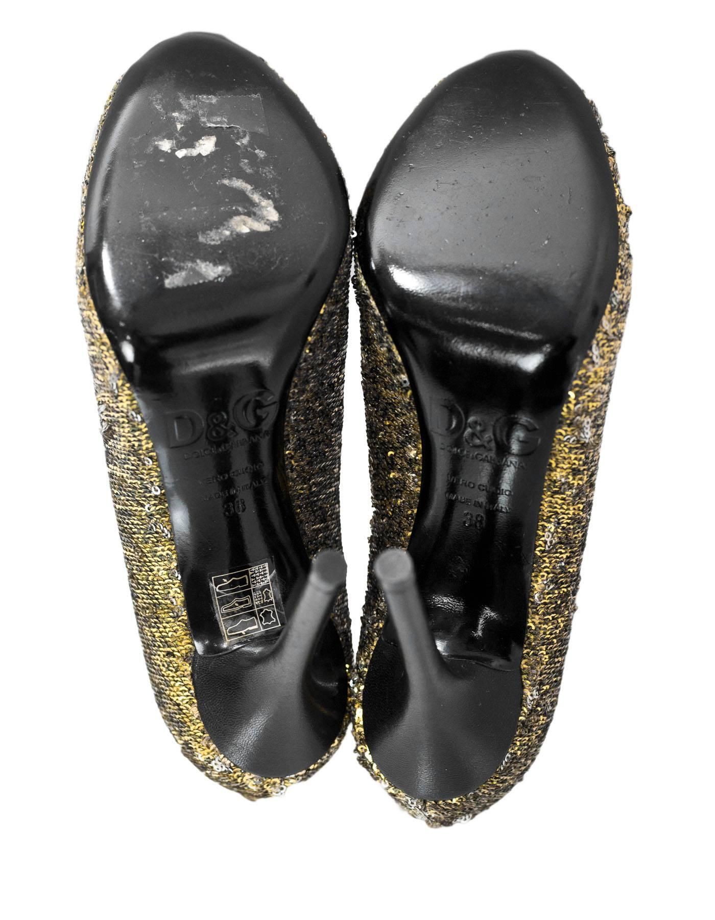 Women's D&G Dolce & Gabbana Gold Sequin Pee-Toe Pumps Size 38