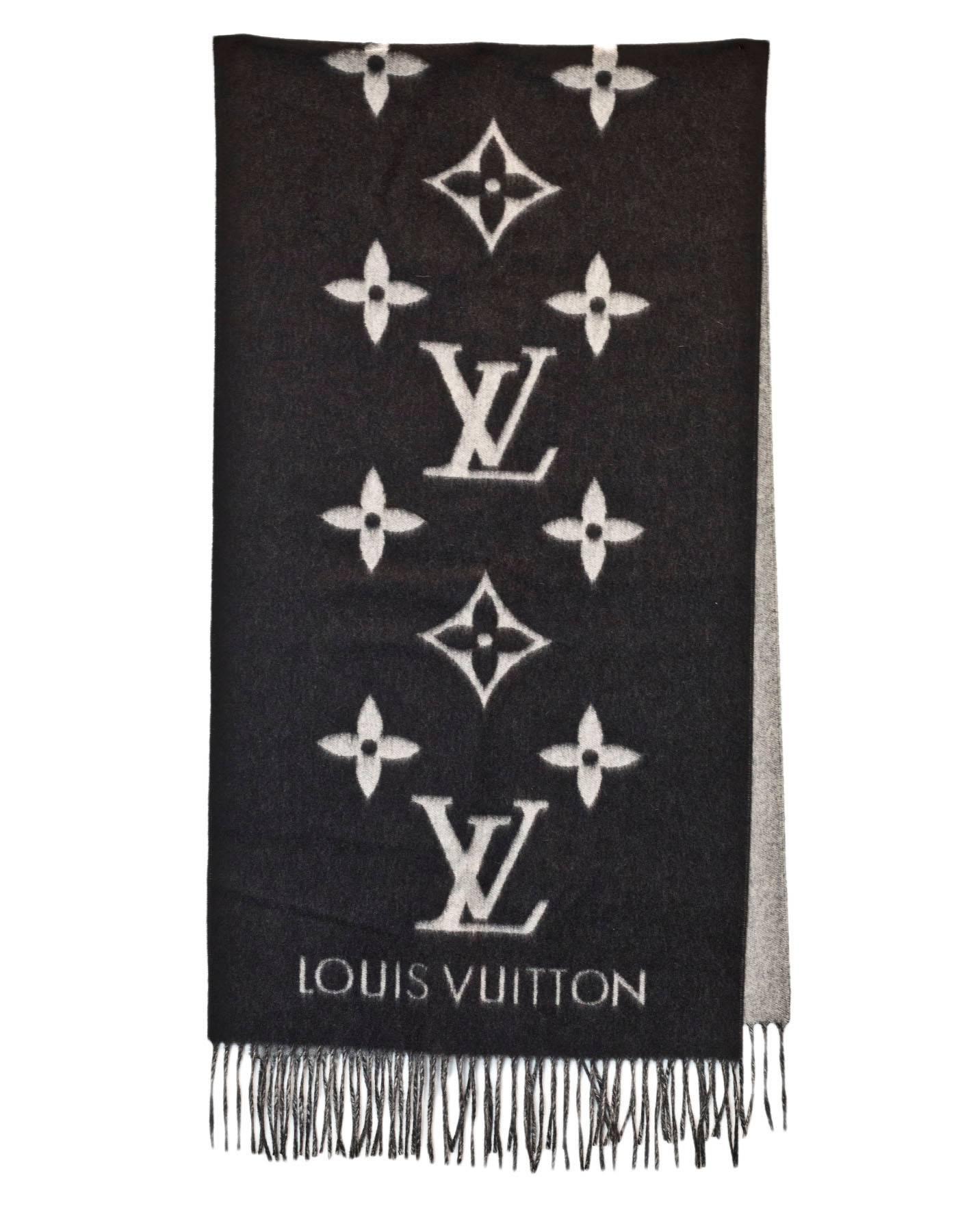 Louis Vuitton Black & Grey Monogram Reykjavik Cashmere Scarf

Made In: Italy
Color: Black, grey
Composition: 100% cashmere
Overall Condition: Excellent pre-owned condition

Measurements: 
Length: 68"
Width: 18.5"
