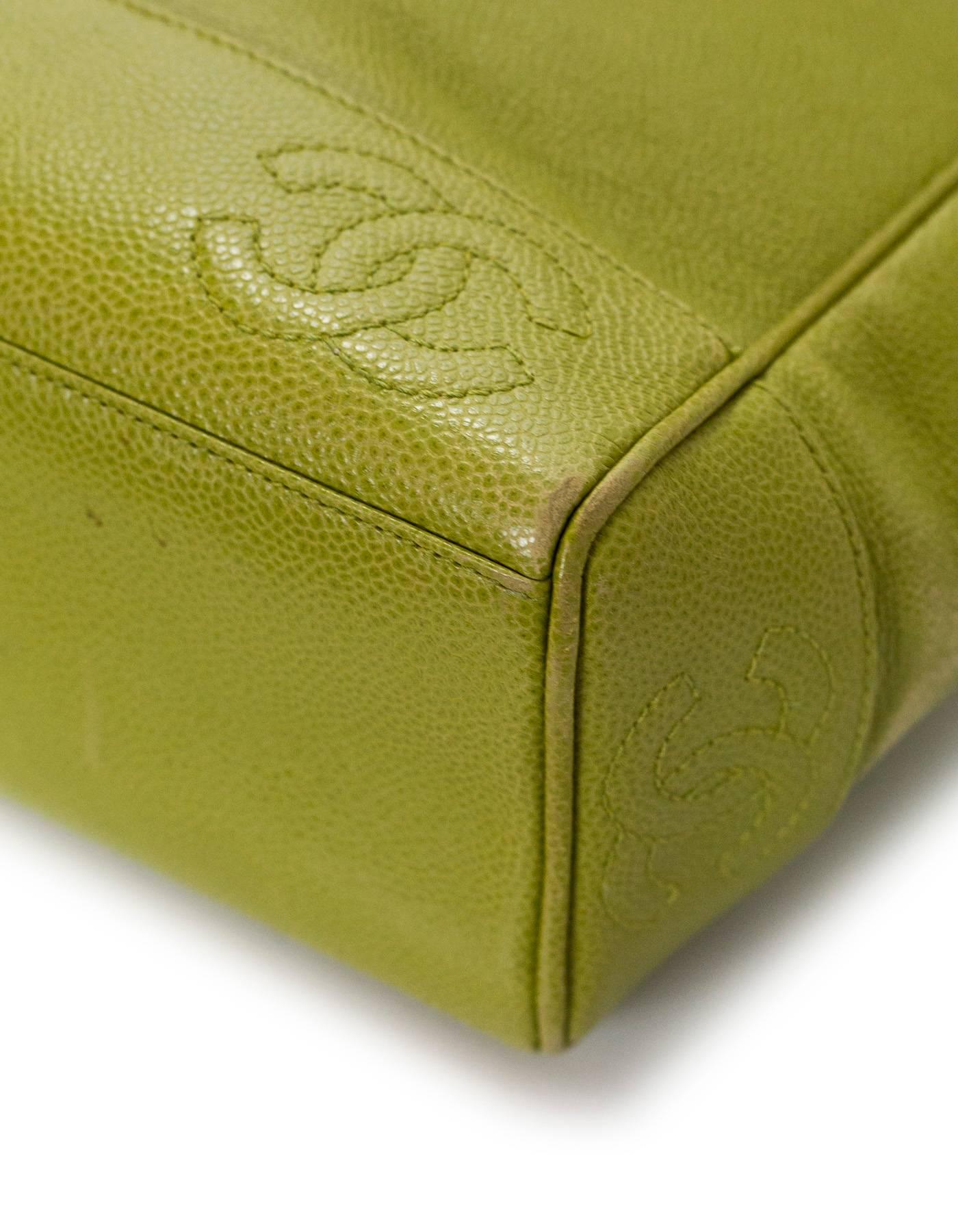 Women's Chanel Vintage Green Caviar Leather CC Tote Bag