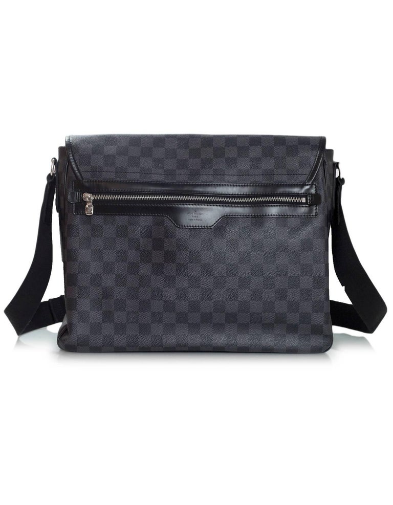 Louis Vuitton Damier Graphite Daniel Crossbody Messenger Bag For Sale at 1stDibs louis vuitton
