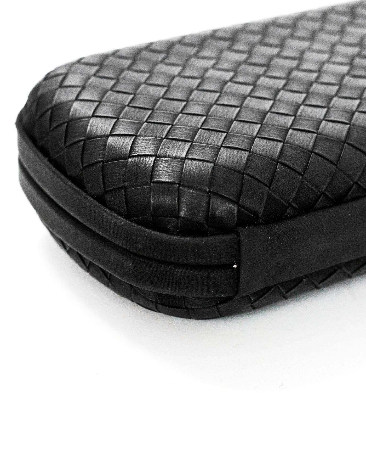 Women's Bottega Veneta Black Intrecciato Box Clutch Bag w. Shoulder Chain