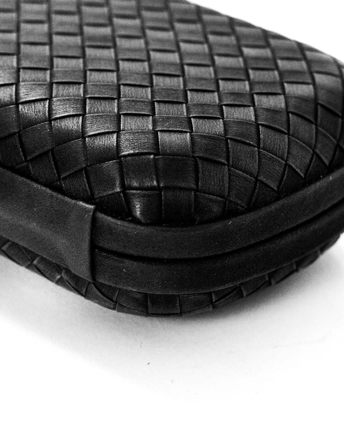 Bottega Veneta Black Intrecciato Box Clutch Bag w. Shoulder Chain 1