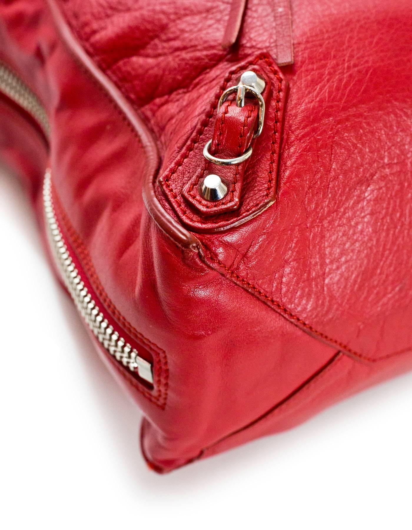Balenciaga Red Leather A4 Papier Zip Tote Bag with Dust Bag In Good Condition In New York, NY