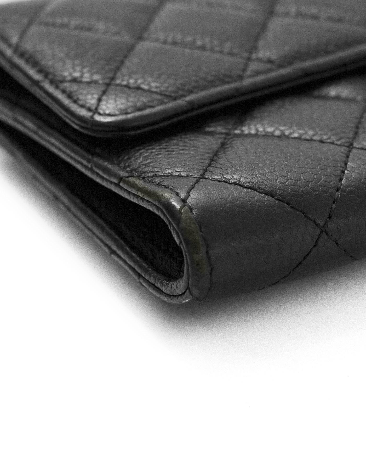 chanel black quilted wallet