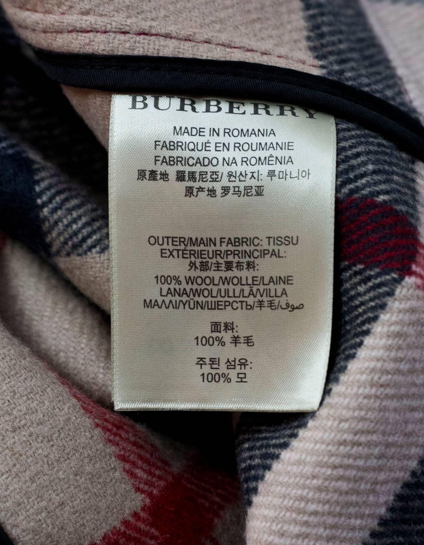 Burberry Brit Burgundy Mersey Toggle Duffel Coat sz US 4 In Excellent Condition In New York, NY