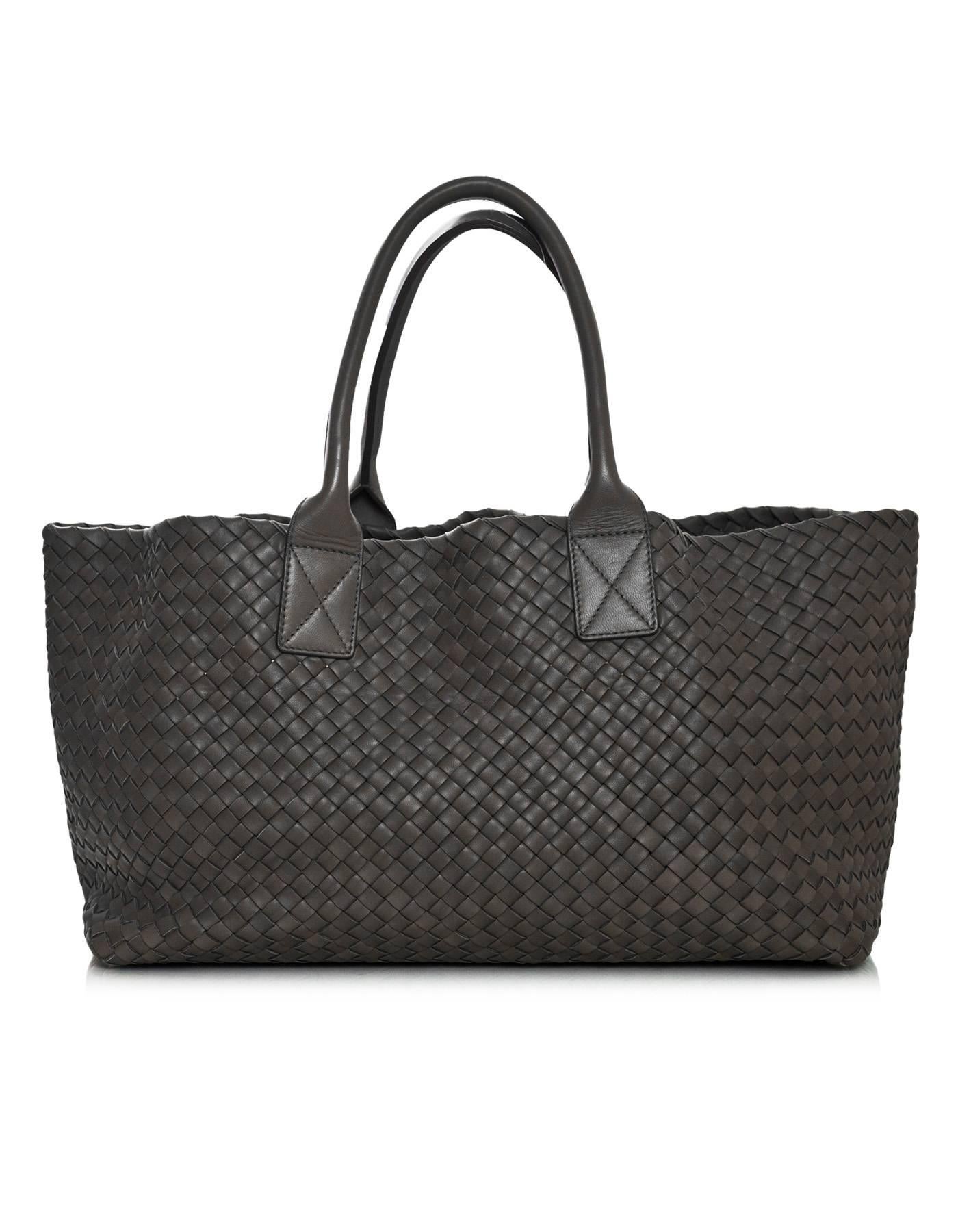 Black Bottega Veneta Taupe Intrecciato Leather Medium Cabat Tote Bag rt. $7, 000