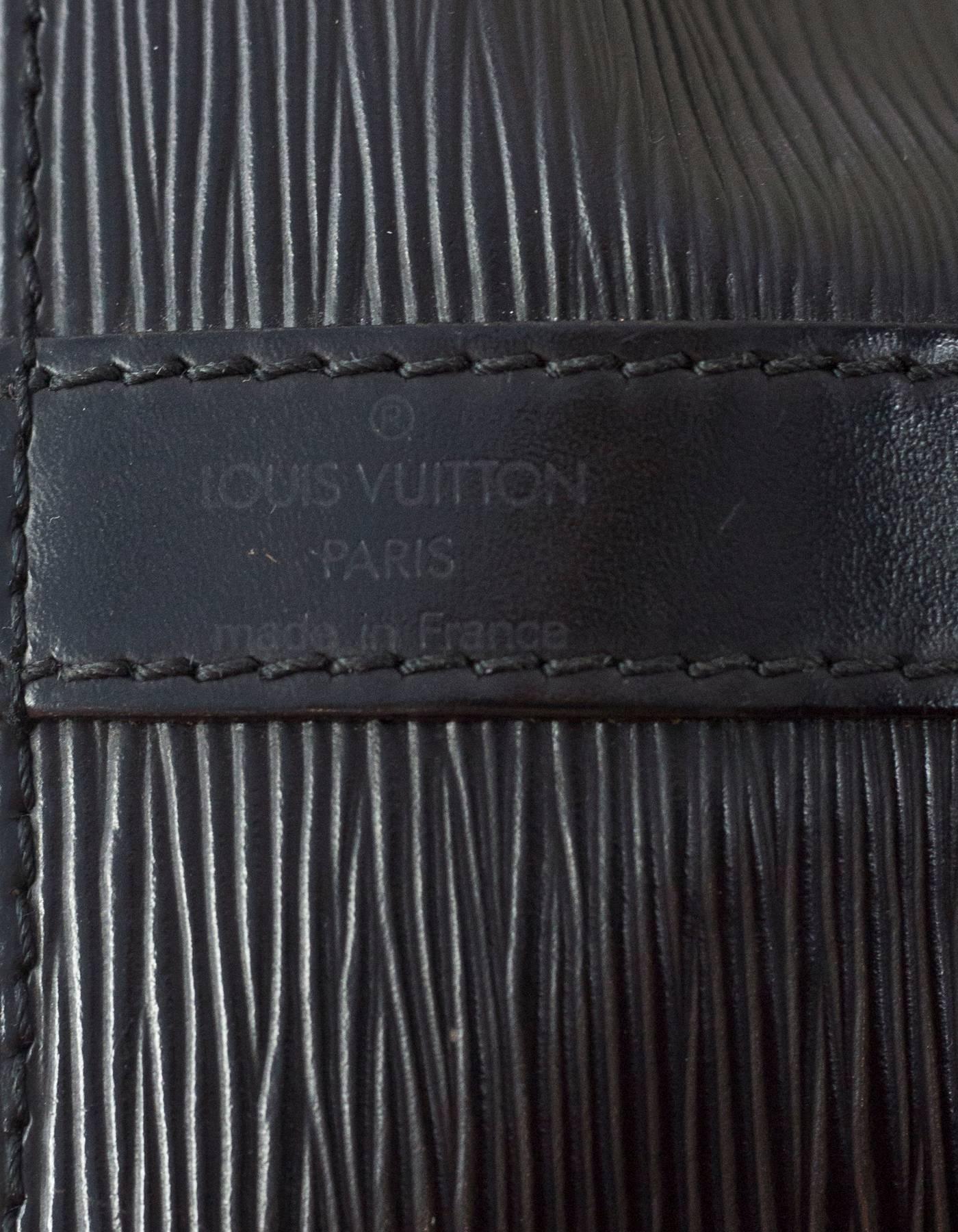 Louis Vuitton Black Epi Petit Noe Bucket Bag In Excellent Condition In New York, NY