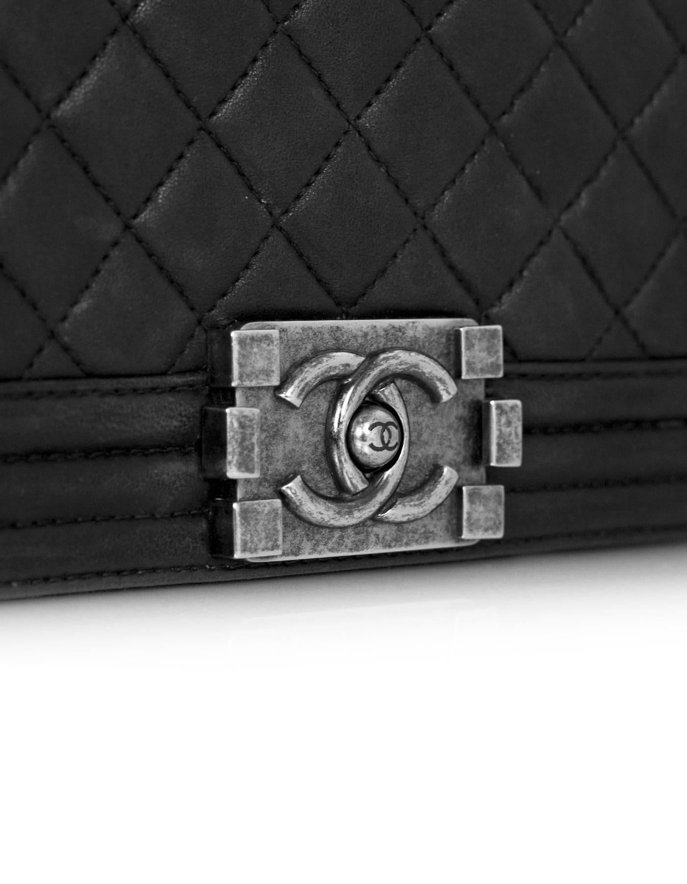Chanel Black Quilted Lambskin Small Boy Bag with Dust Bag In Good Condition In New York, NY
