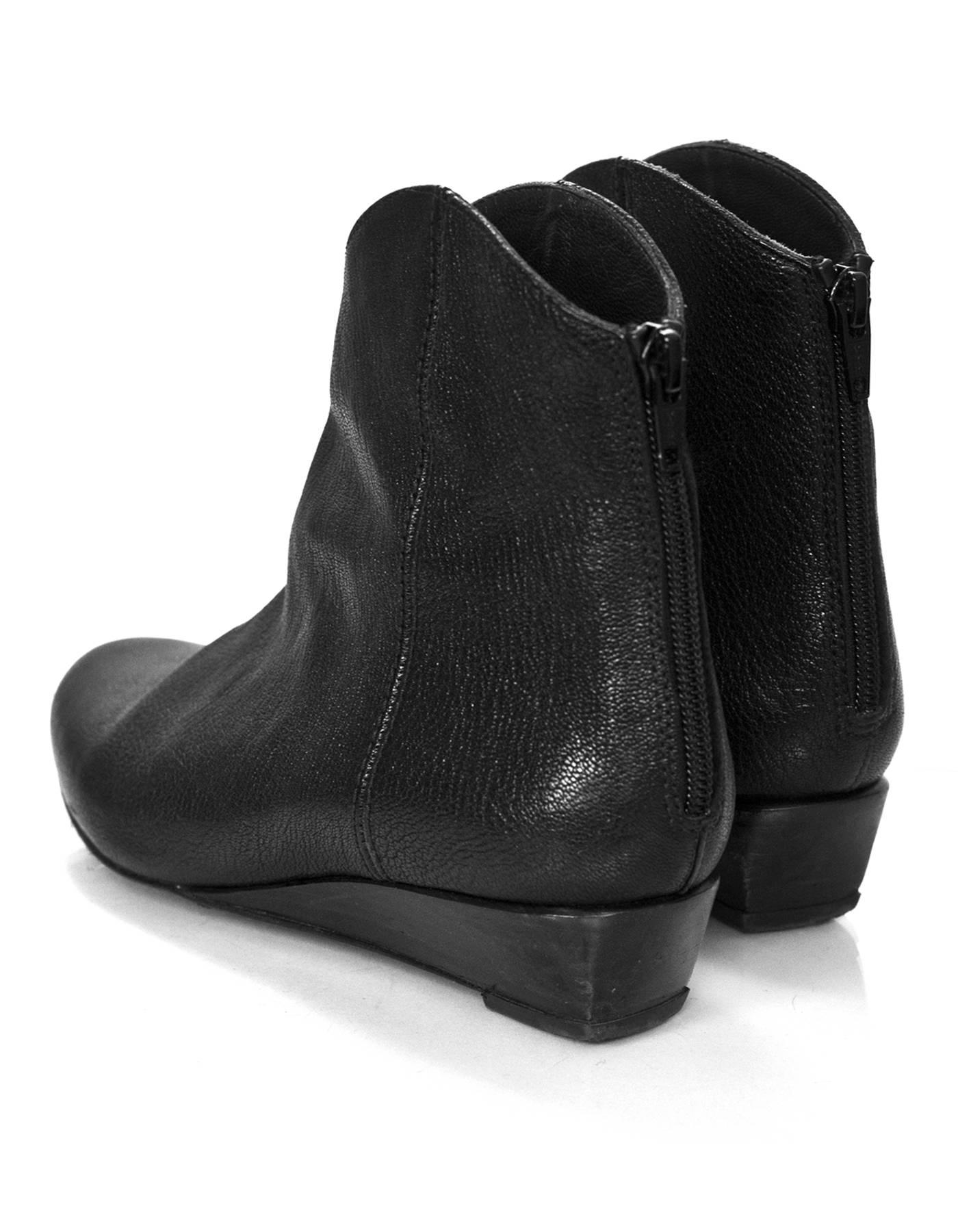 Women's Stuart Weitzman Black Leather Ankle Boots Sz 6