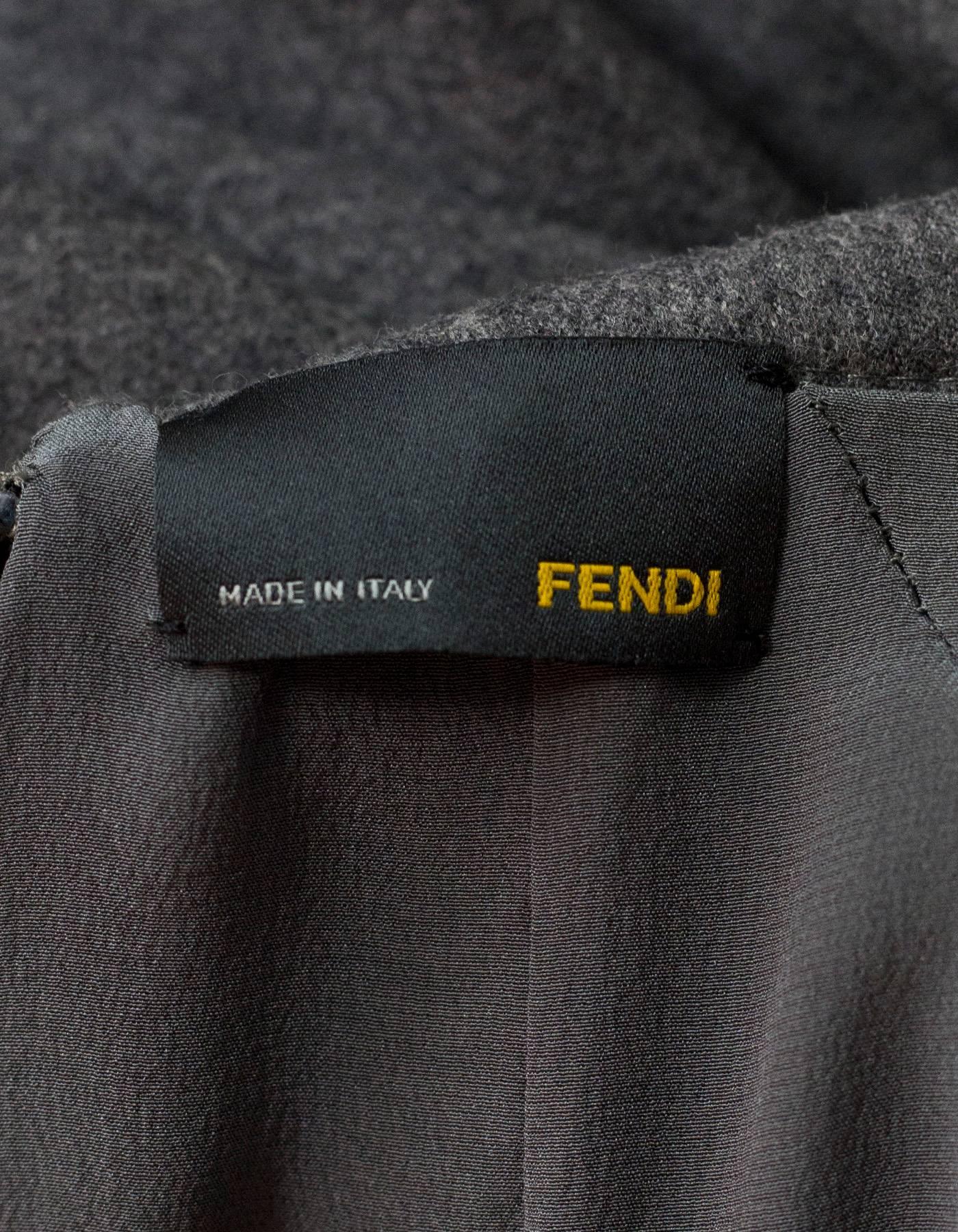 Fendi Grey Wool Pleated Dress Sz IT36 In Excellent Condition In New York, NY