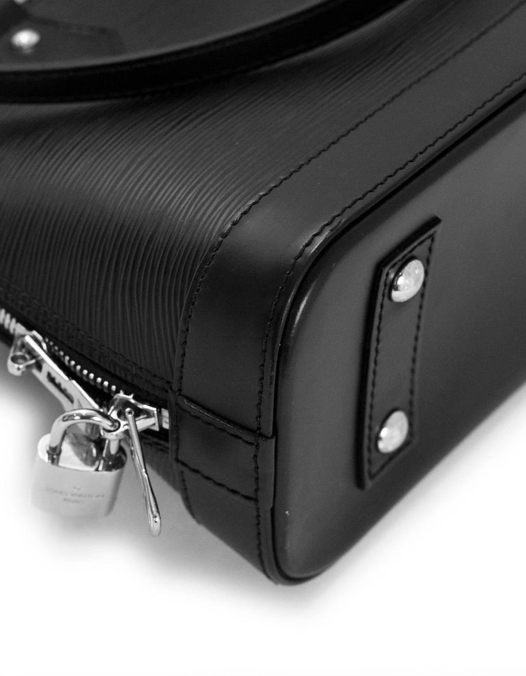 Louis Vuitton Black Noir Epi Leather Alma BB Crossbody Bag For Sale at 1stdibs
