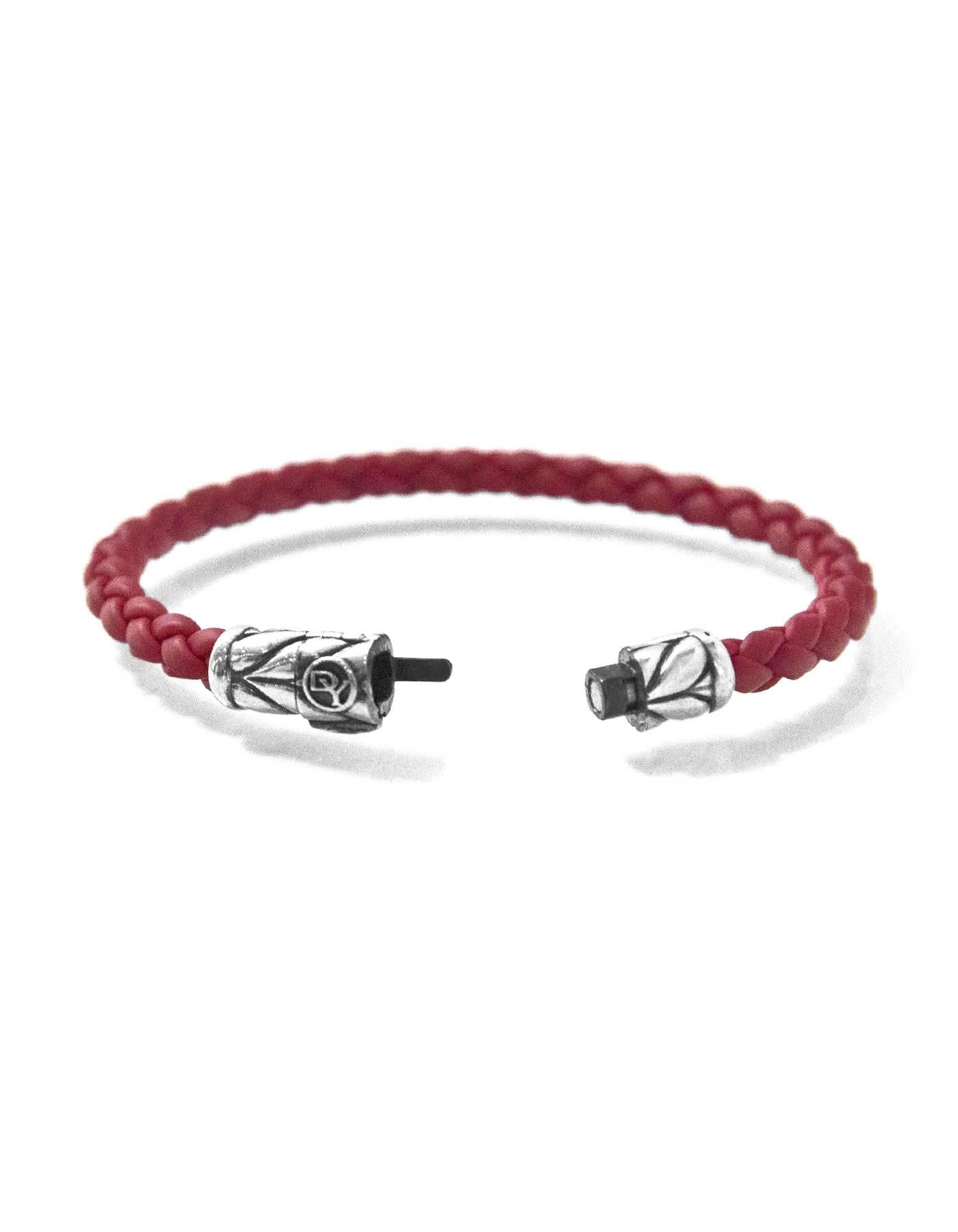 David Yurman 6mm Red Chevron Woven Rubber Bracelet In Excellent Condition In New York, NY
