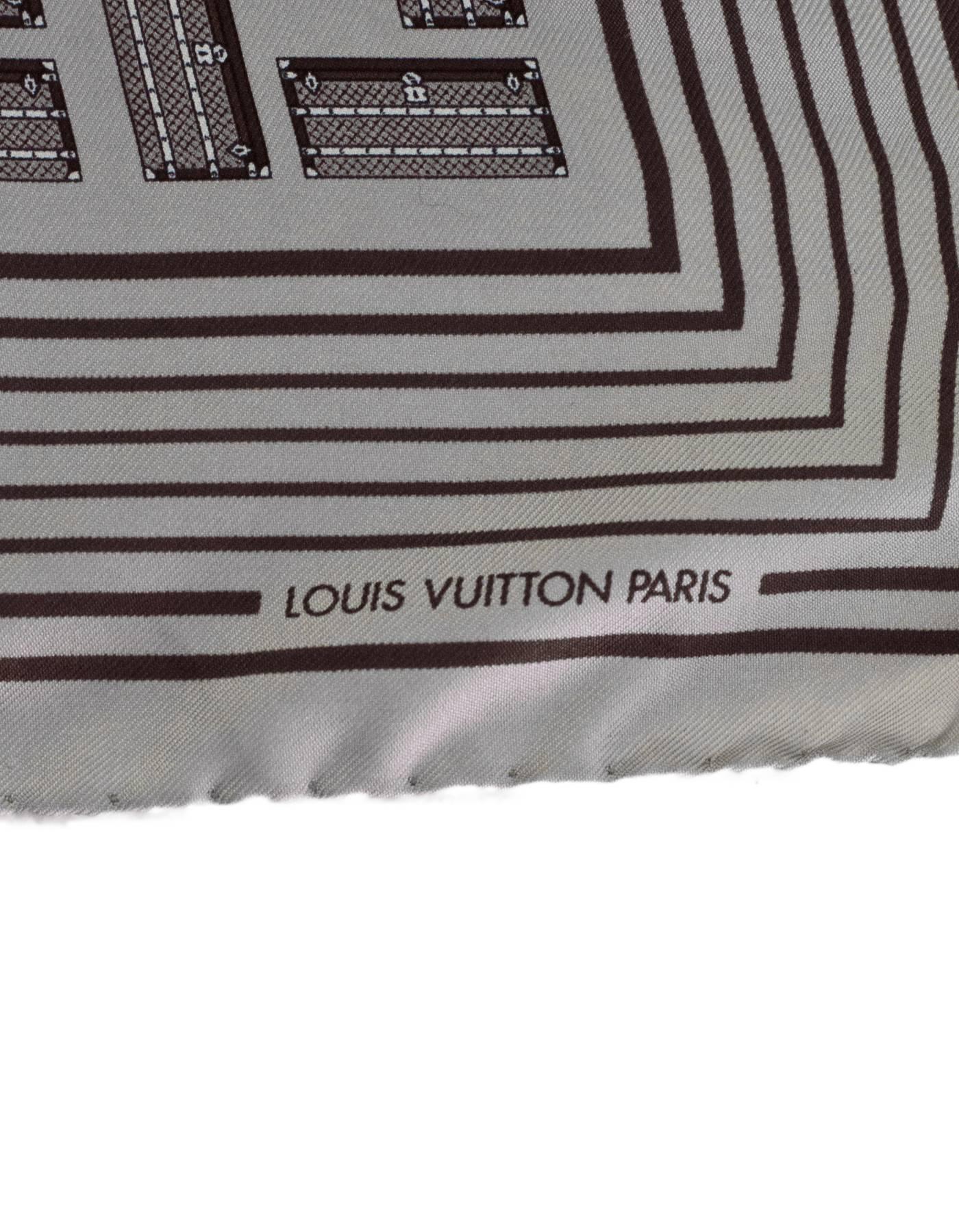 Louis Vuitton Grey Silk Trunks 18