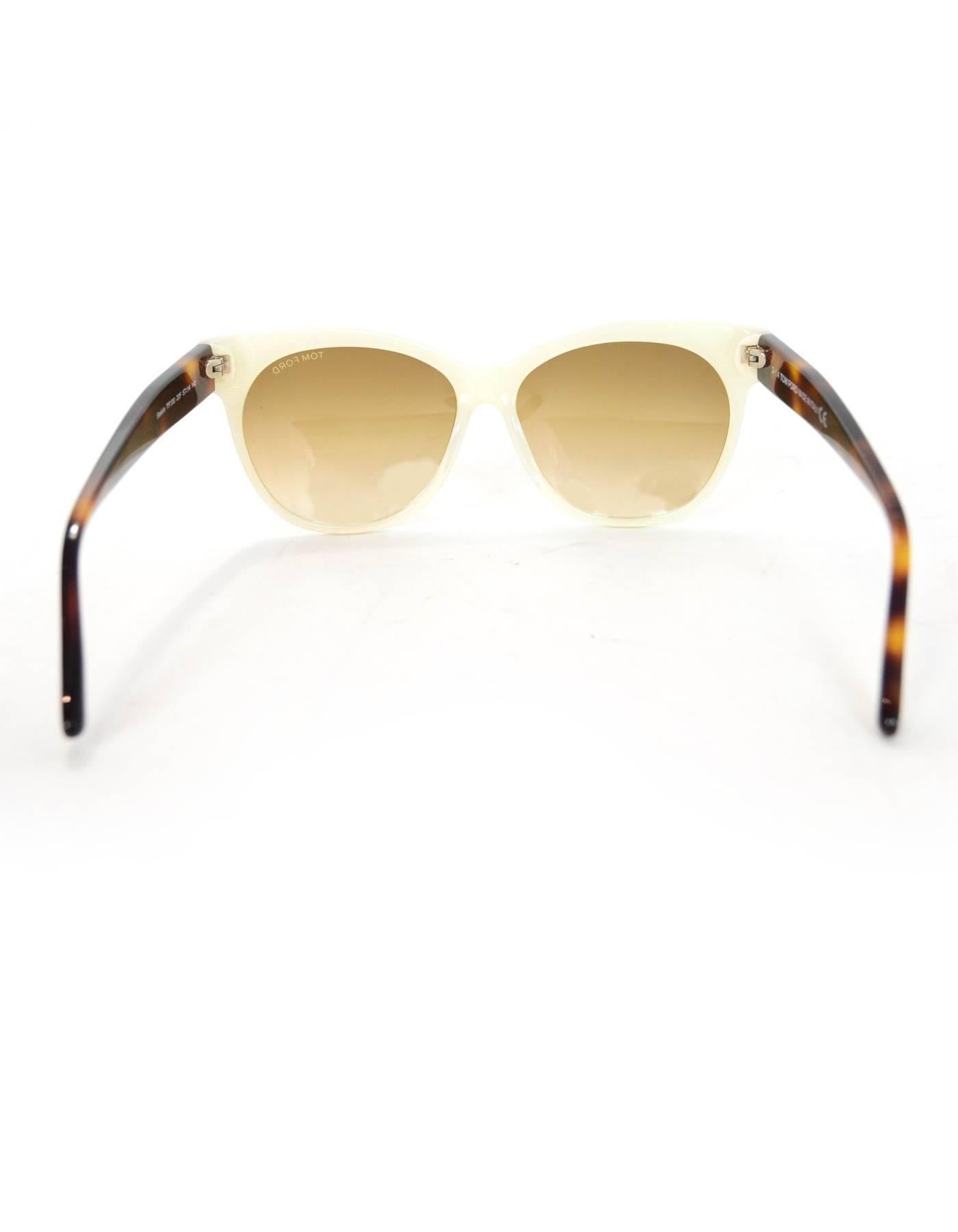 Tom Ford Ivory & Tortoise Saskia Sunglasses with Case In Excellent Condition In New York, NY