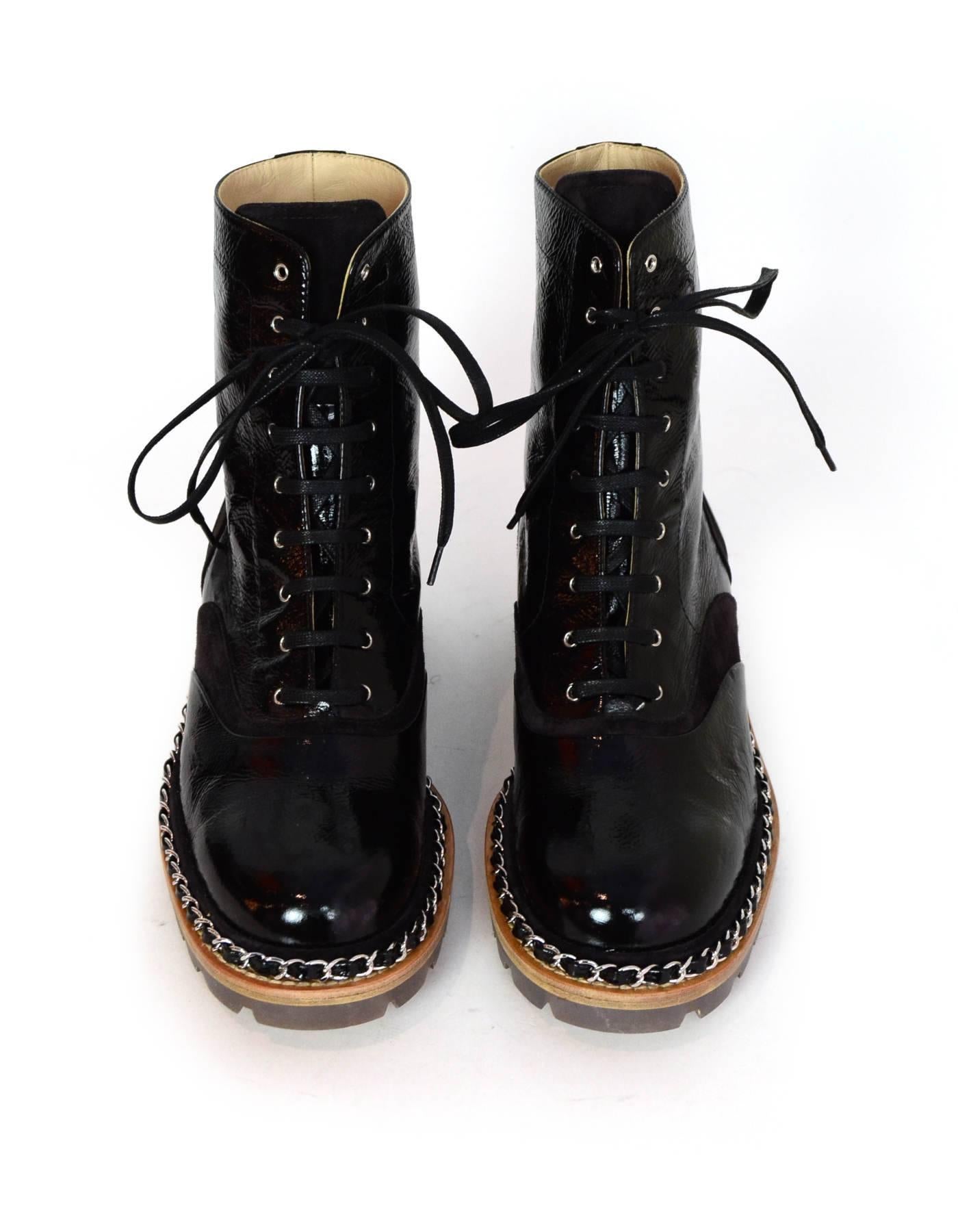 Chanel Black Patent & Chain Trim Boots Sz 38.5 In Excellent Condition In New York, NY