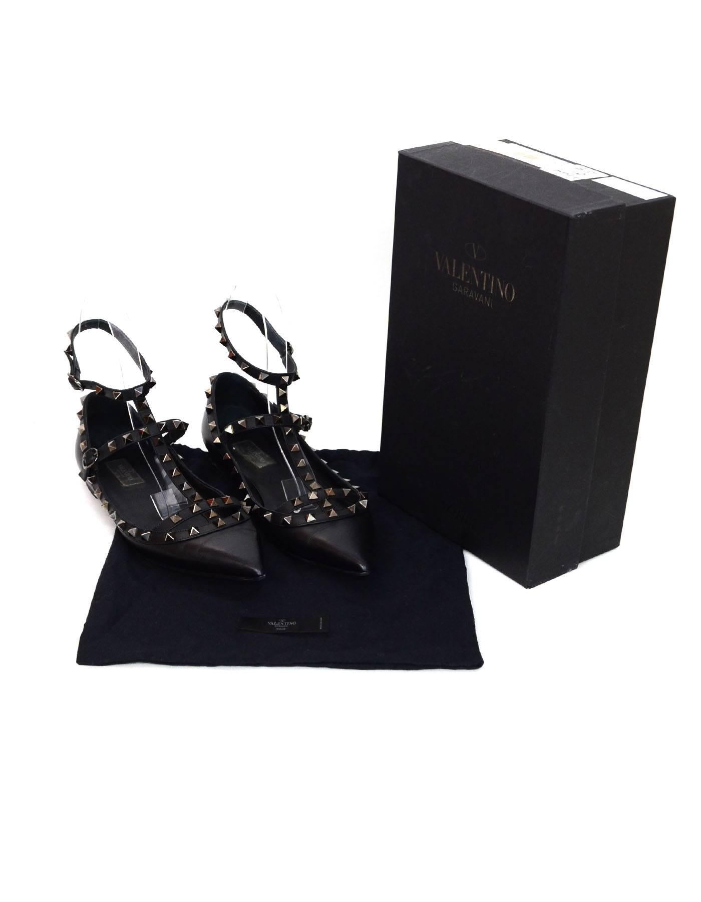Valentino Noir Leather Rockstud Flats Sz 40.5 with Box, DB In Excellent Condition In New York, NY