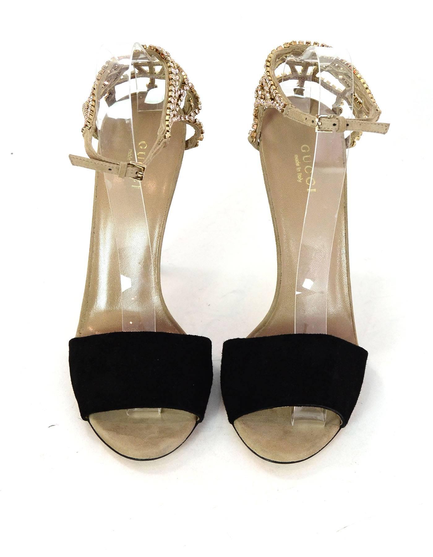 Gucci Black & Beige Suede & Crystal Sandals Sz 39 NEW In Excellent Condition In New York, NY