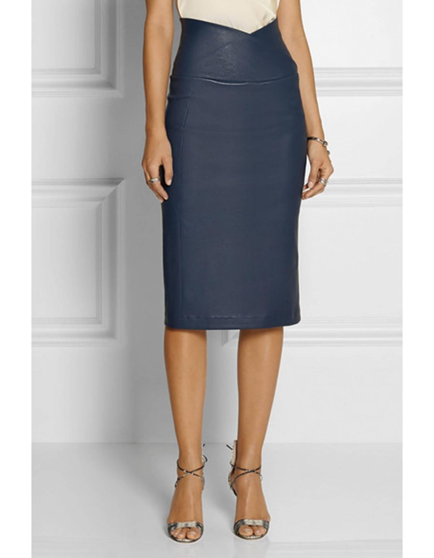 Zero + Maria Cornejo Navy Leather Nebi Skirt Sz 10 NWT

Made In: USA
Color: Navy
Composition: 100% Leather
Closure/Opening: Pull-up
Retail Price: $1,795 + tax
Overall Condition: Excellent pre-owned condition - NWT
Marked Size: US 10
Waist: 28