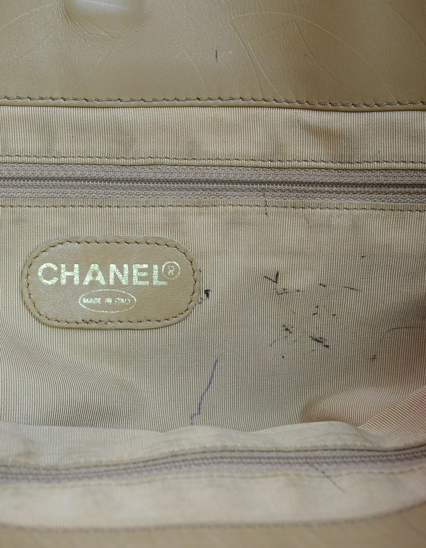 Chanel Beige Leather CC Embossed Tote Bag w. Box & Dust Bag In Good Condition In New York, NY