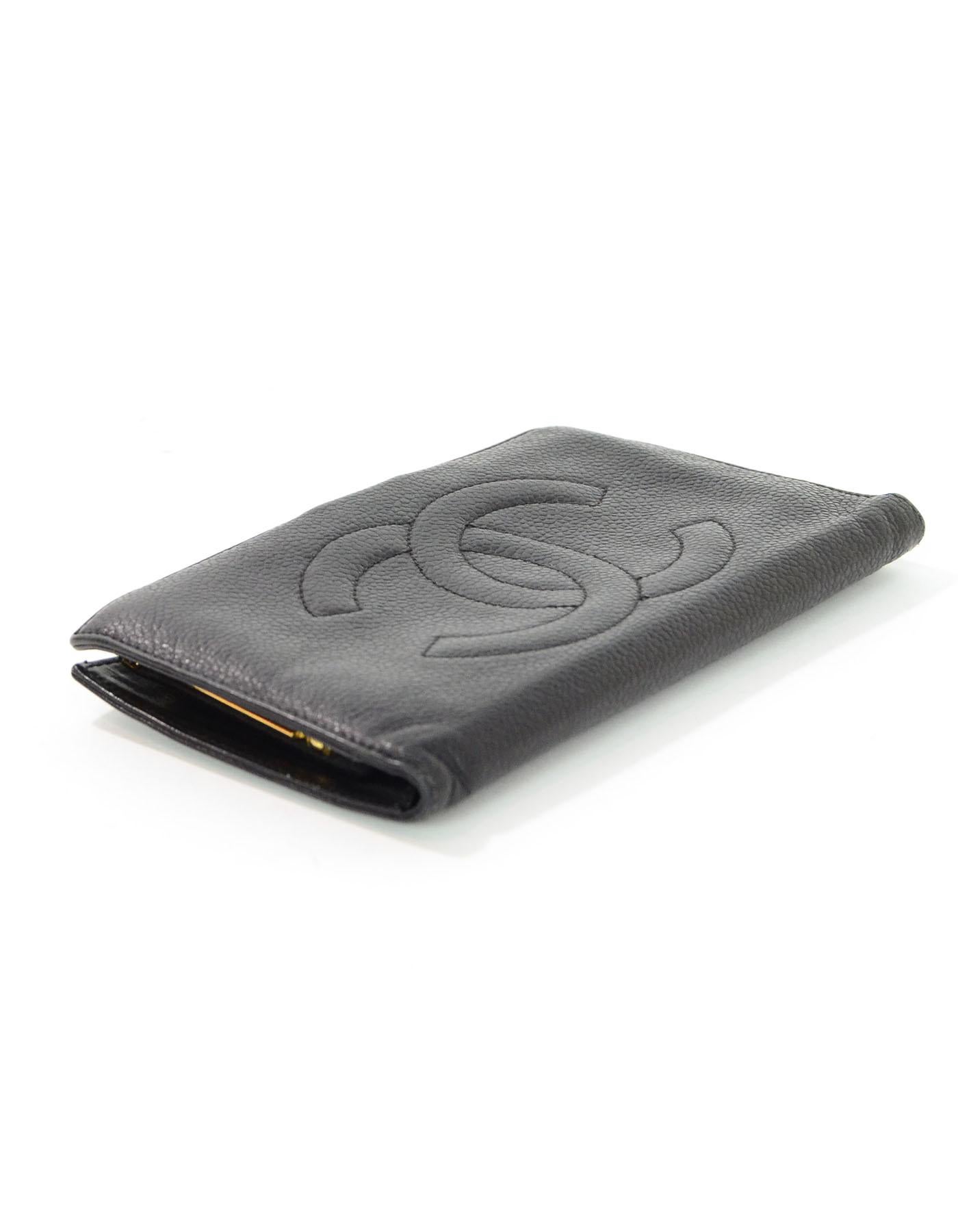 Chanel Vintage Black Caviar Timeless CC Wallet In Good Condition In New York, NY