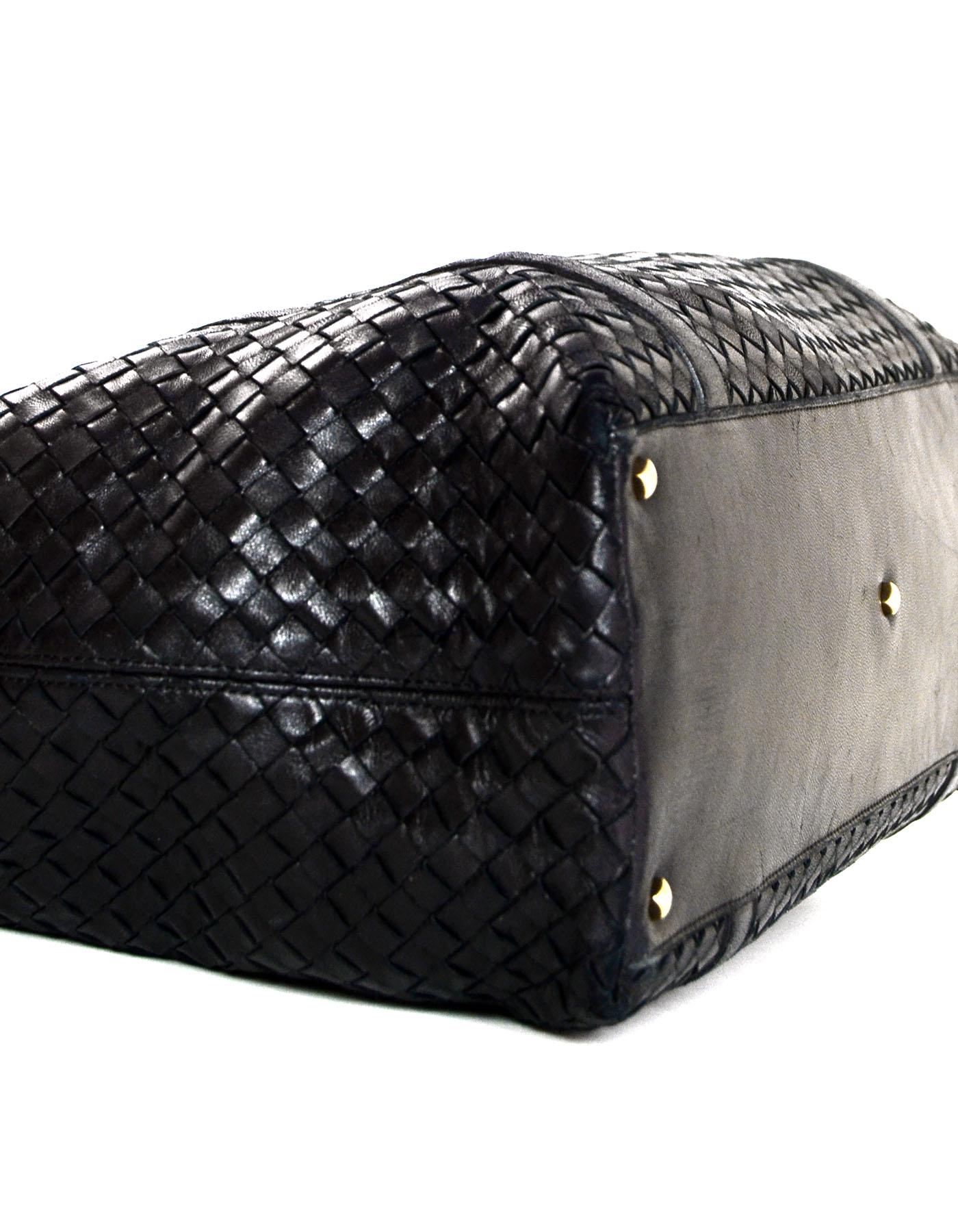  Bottega Veneta Black Woven Leather Intrecciato Tote Bag In Good Condition In New York, NY