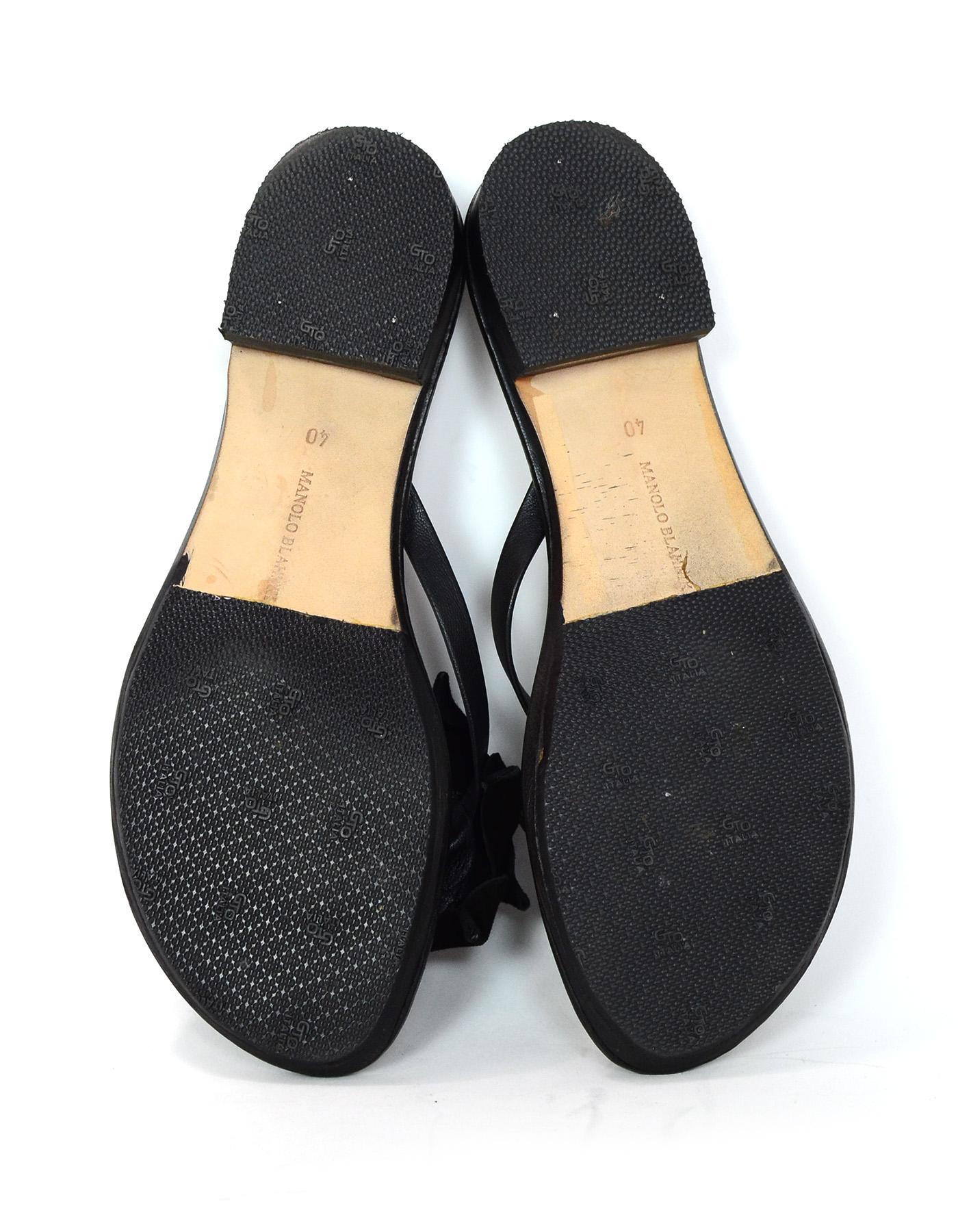 Manolo Blahnik Black Leather Thong Sandals W/ Suede Flower Sz 40 1