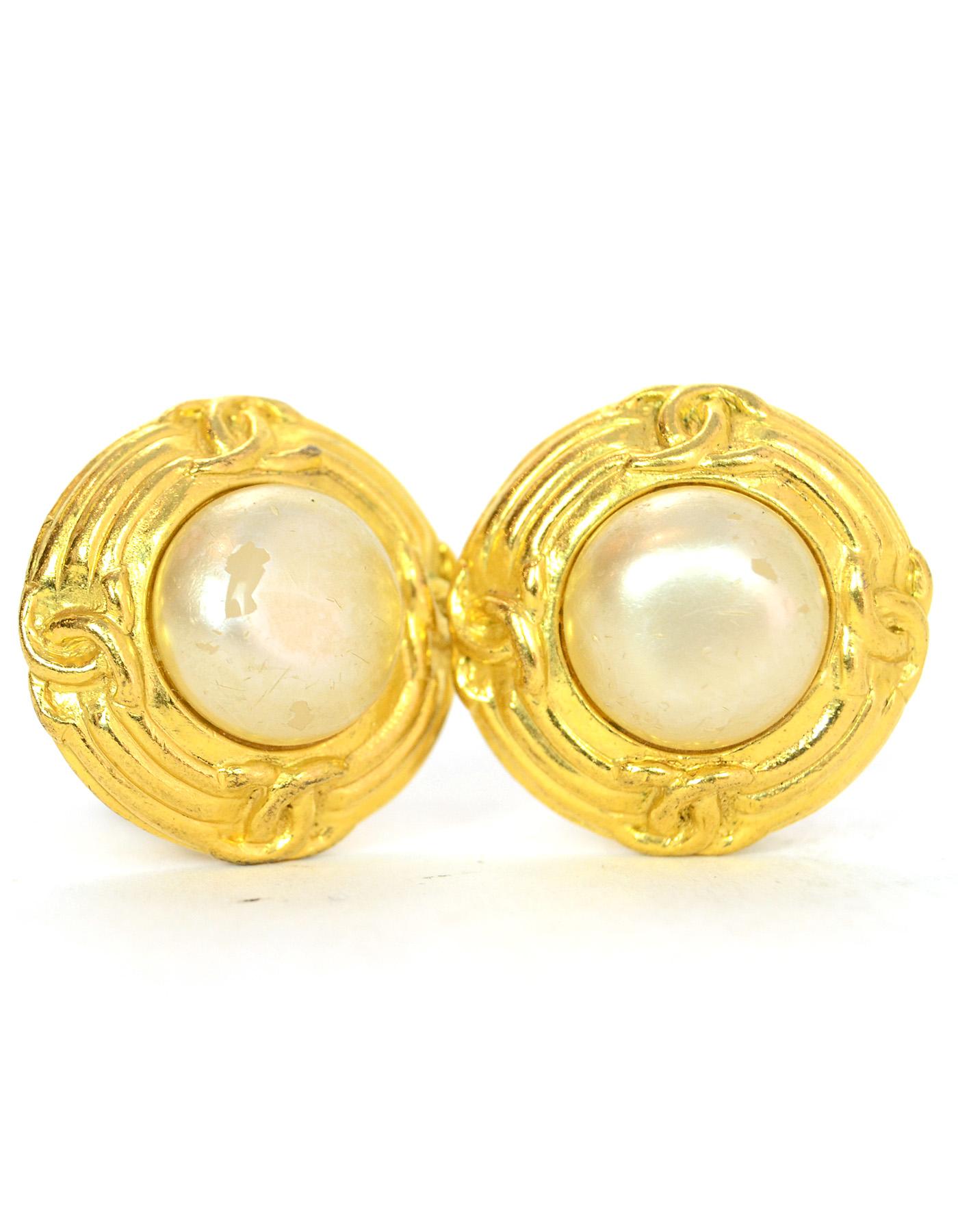 Women's Chanel '93 Vintage Goldtone Circle CCs And Center Faux Pearl Clip On Earrings