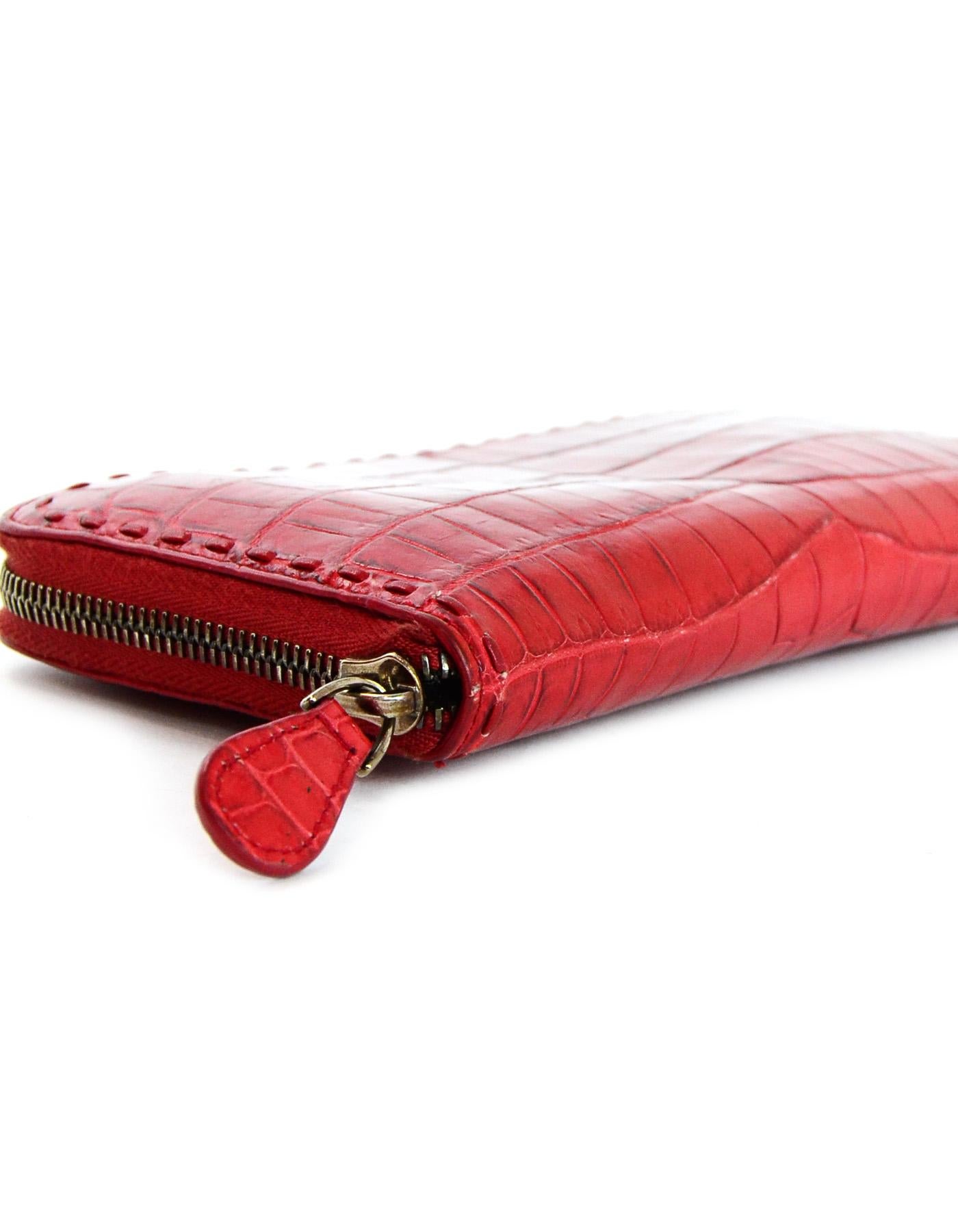 Bottega Veneta China Red Crocodile Zip Around Wallet rt. $2, 900 In Excellent Condition In New York, NY