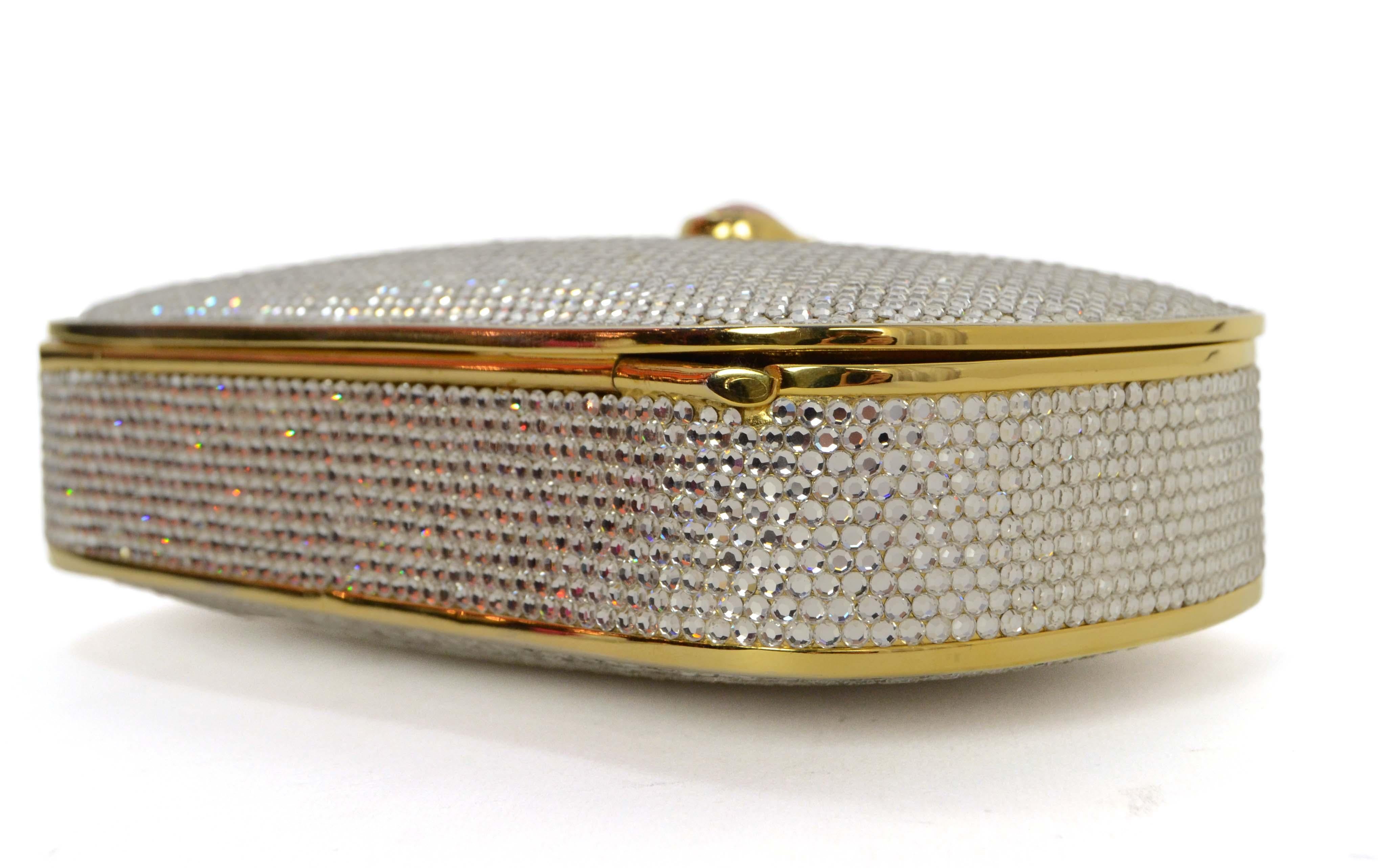 clutch bag