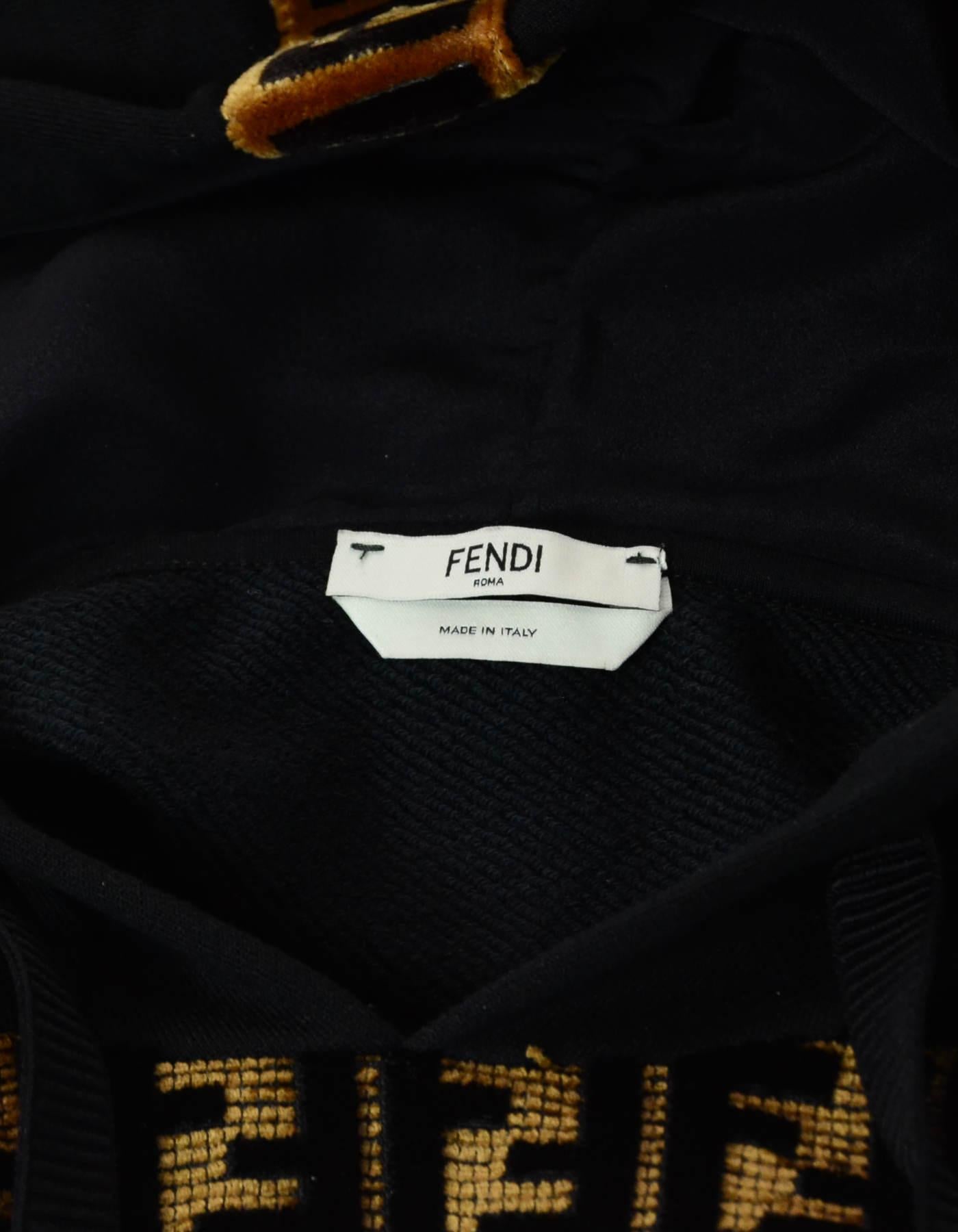 Fendi '18 SOLD OUT Velvet Logo Monogrammed Hooded Top Sweatshirt Sz 48 rt $2, 590 In Good Condition In New York, NY