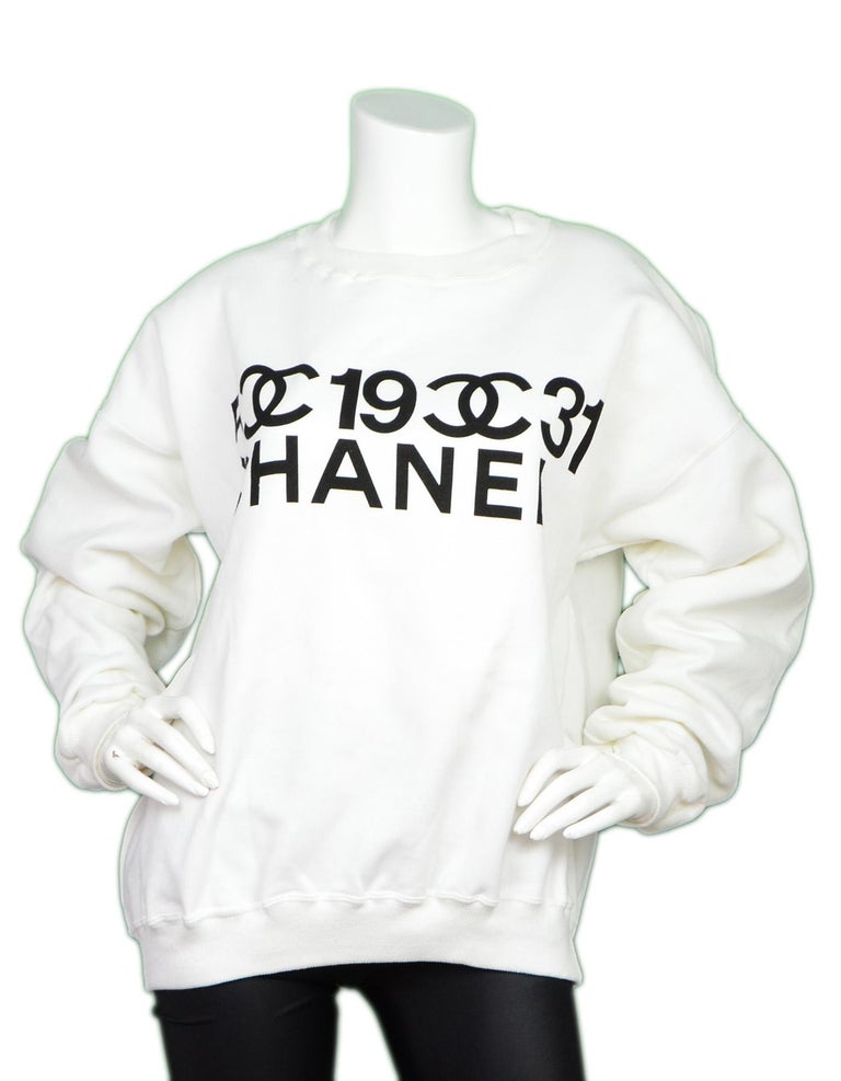 Chanel 2001 Collector's White/Black Crew Neck CC Logo Hoodie Sz Large ...