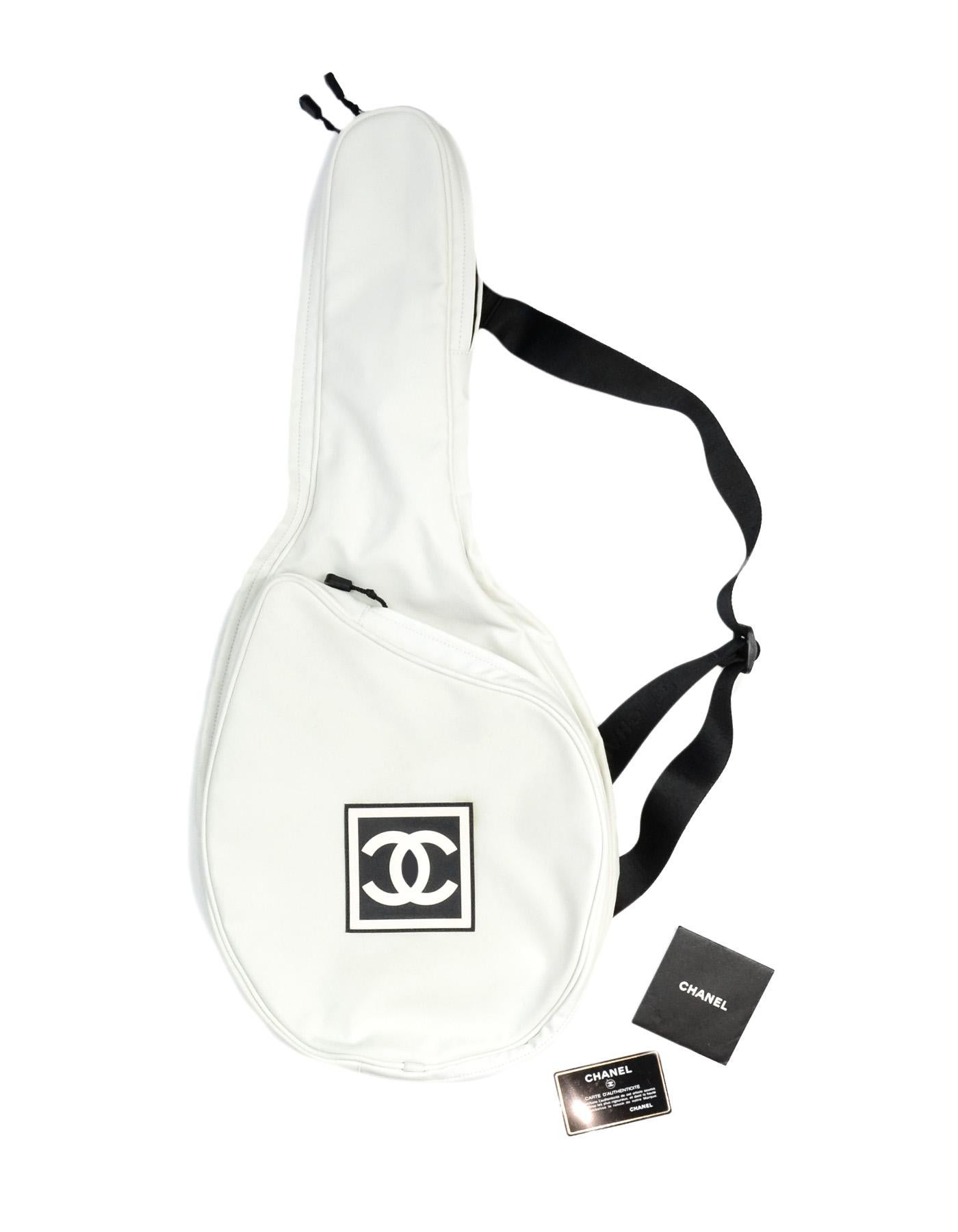 Chanel Collectors Off White Canvas Tennis Racquet Cover Bag w/ CC Logo In Excellent Condition In New York, NY