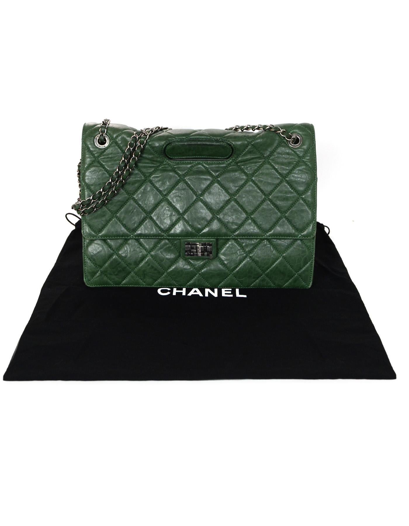 Chanel Green Calf Leather Quilted Paris-Byzance Take Away 2.55 Reissue Flap Bag  4