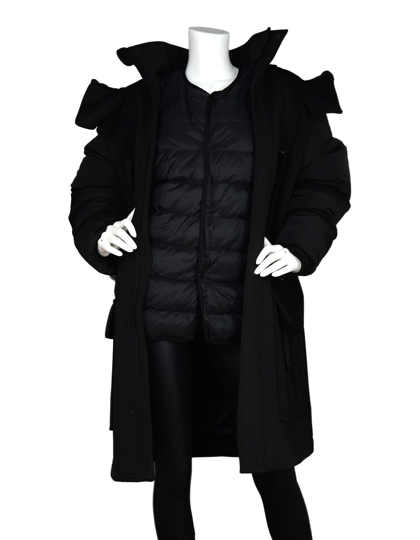 Alexander Wang x H&M Black Puffer Coat W/ Removable Lining Sz M

Made In: China
Year of Production: 2014
Color: Black
Materials: Shell- 90% polyester, 10% elastane. Back: 90% wool, 10% polyester. Padding: 90% down, 10% feather
Lining: 100%