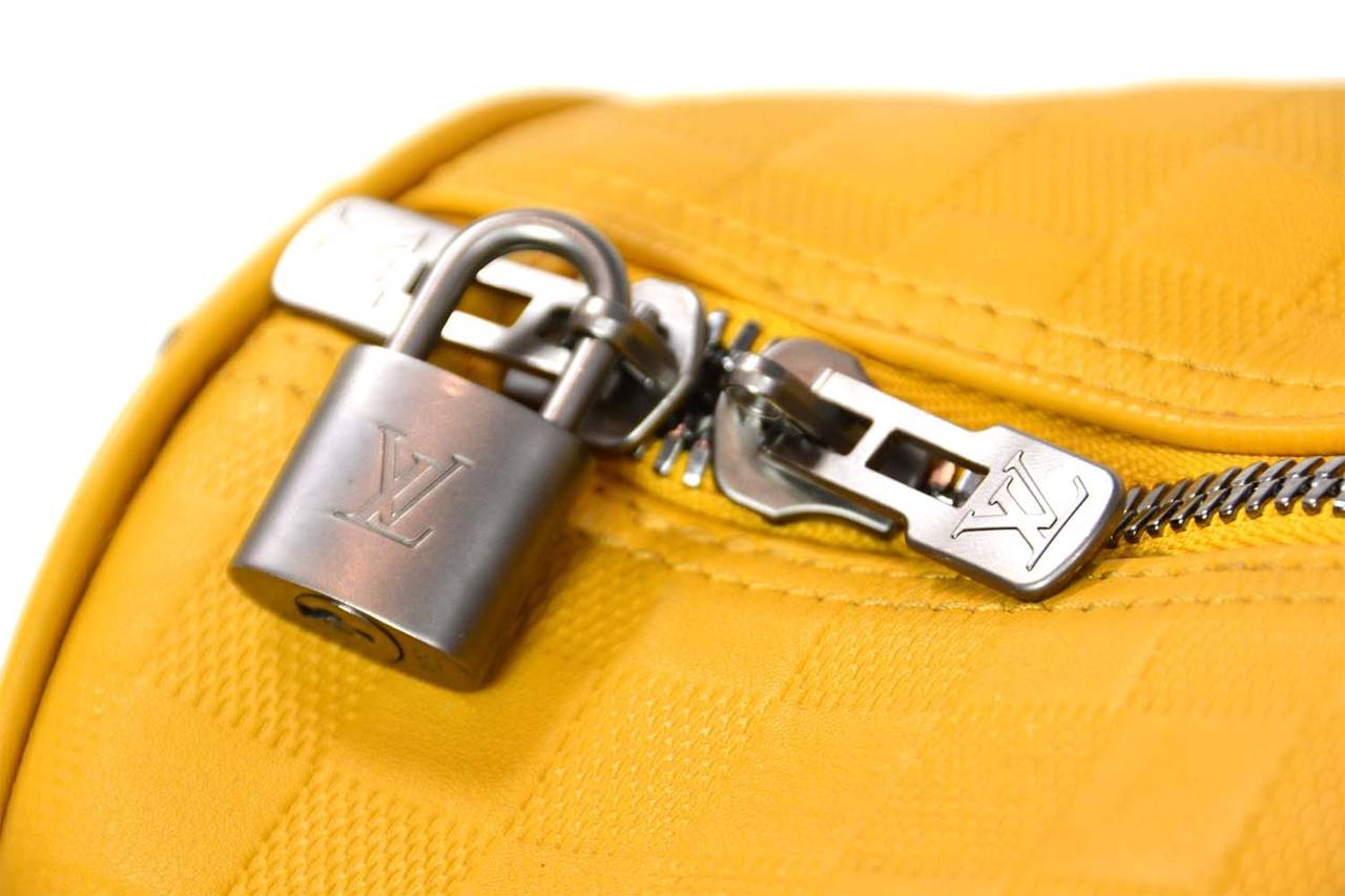 LOUIS VUITTON '12 Mustard Damier Infini 45 cm Keepall Bandouliere Bag rt $3, 300 In Excellent Condition In New York, NY