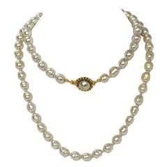 Chanel Vintage 1981 Grey Pearl 36" Necklace w/Pearl Fob Closure 5