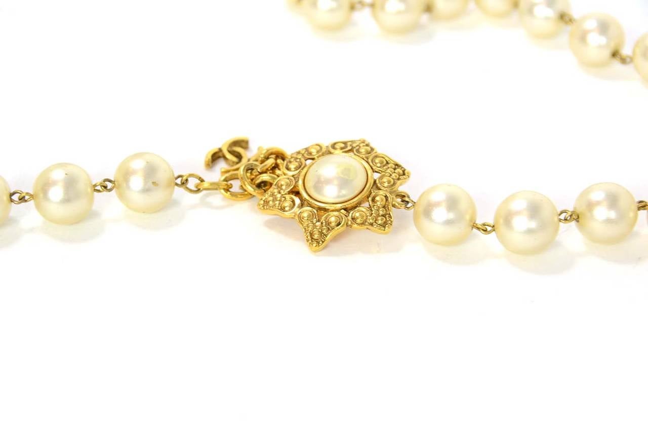 Women's CHANEL Vintage 1990-1992 Pearl Necklace/Belt w/Gold Star Pendant