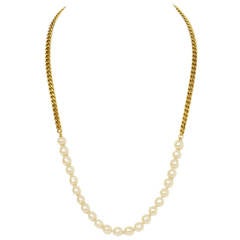 CHANEL Vintage 1984 Gold Chain & Pearl Necklace 10