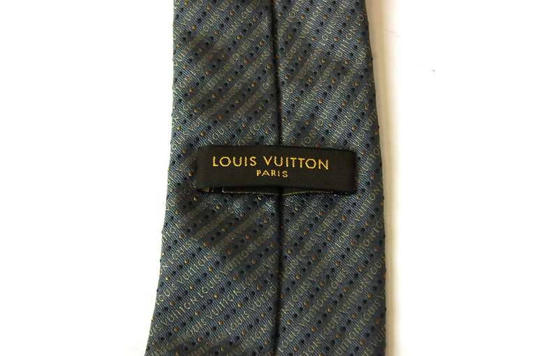 Auth LOUIS VUITTON Silver Steel LV Motif Necktie Pin Tie Clip #9635