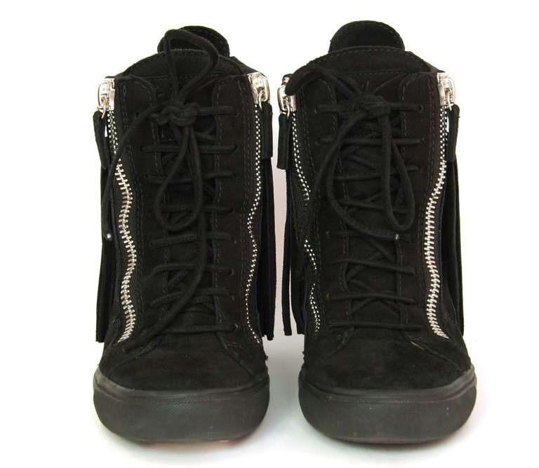 Giuseppe Zanotti Black Suede Wedge Sneakers With Fringe - Sz 36 1/2 / 6.5 Rt. $875

    Made in Italy
    Materials: suede, rubber, silvertone hardware
    Lace up sneakers have two zippers on the sides and one in the back
    Fringes on both