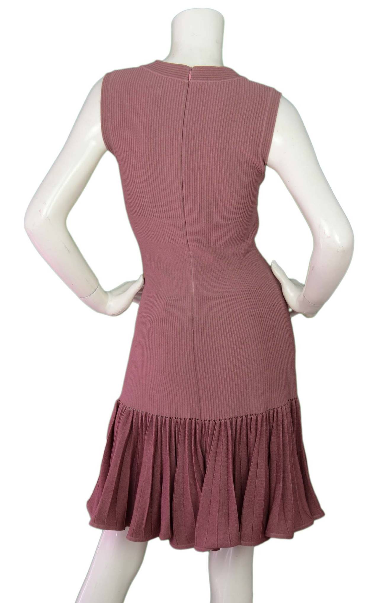 ALAIA Mauve Ribbed Flounce Dress sz. 42 In Excellent Condition In New York, NY