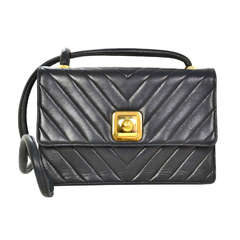 Chanel '90s Black Retro Leather Chevron Quilted Flap Bag/ Crossbody