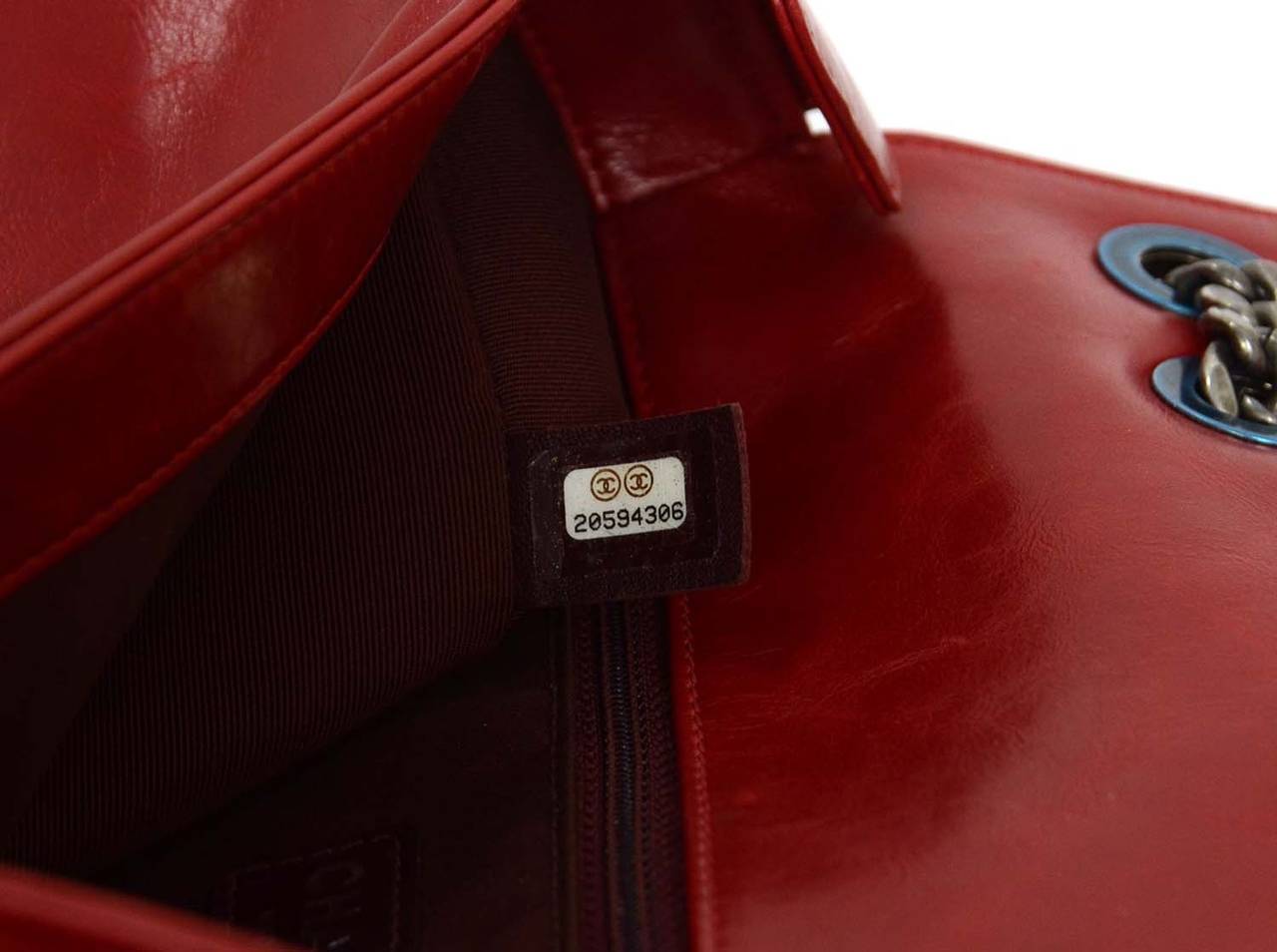 CHANEL '15 Red Leather Medium 