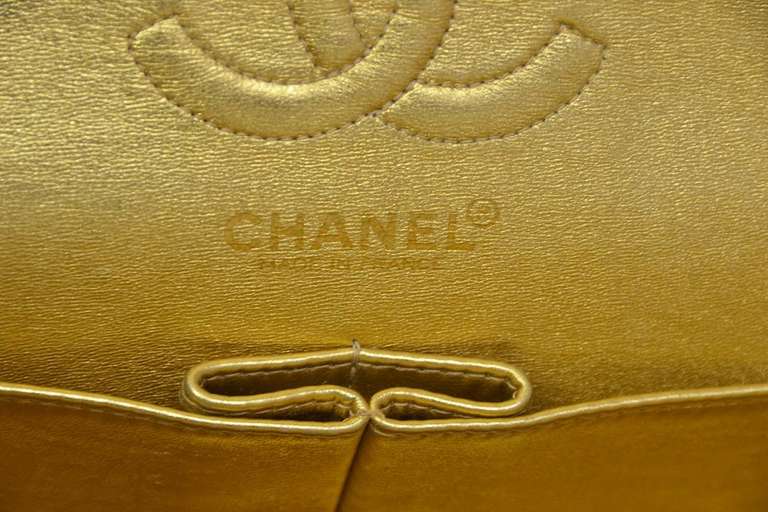 Chanel Metallic Gold 9